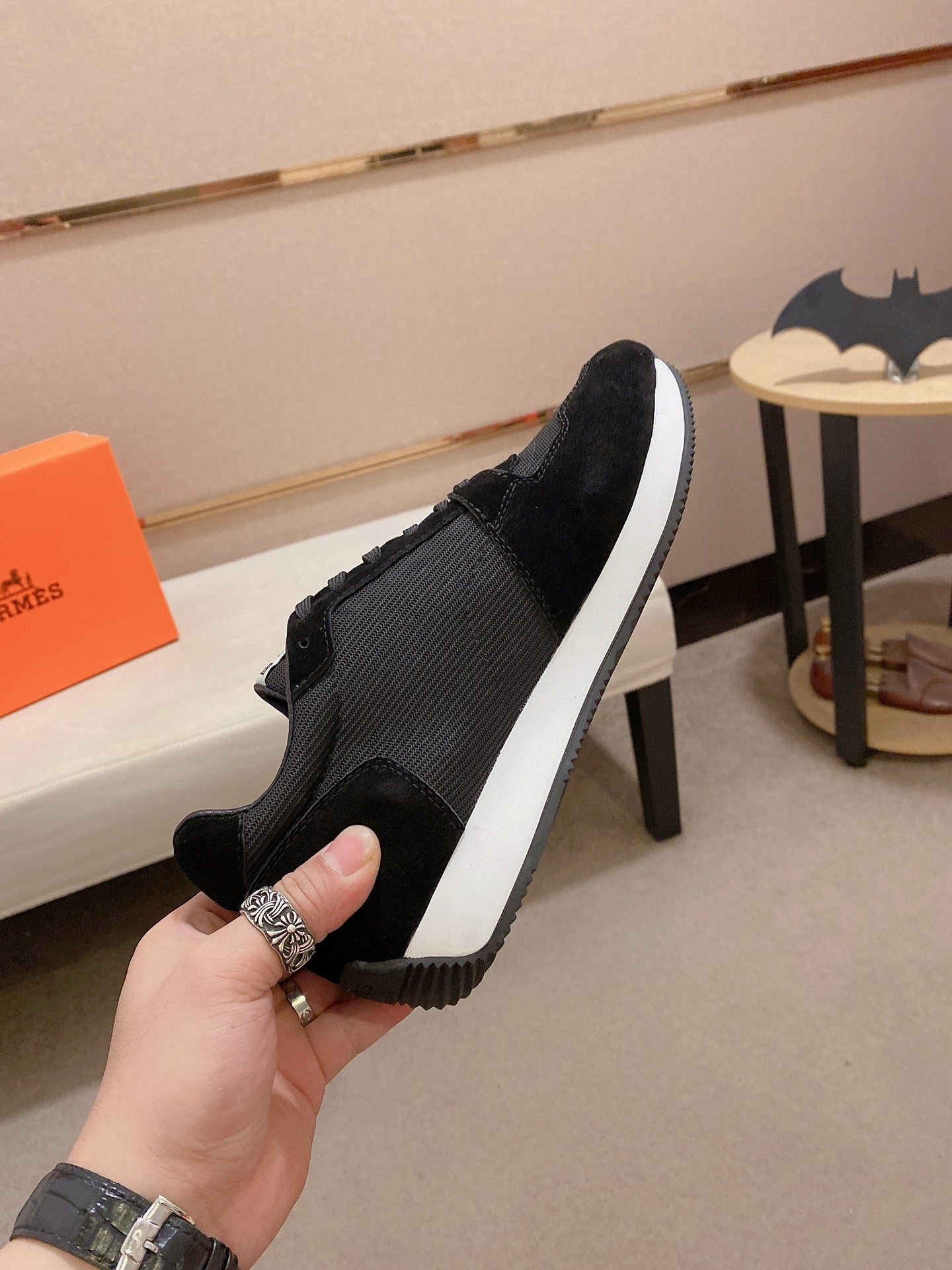 HM Men's Escape Sneaker Black Suede 583100