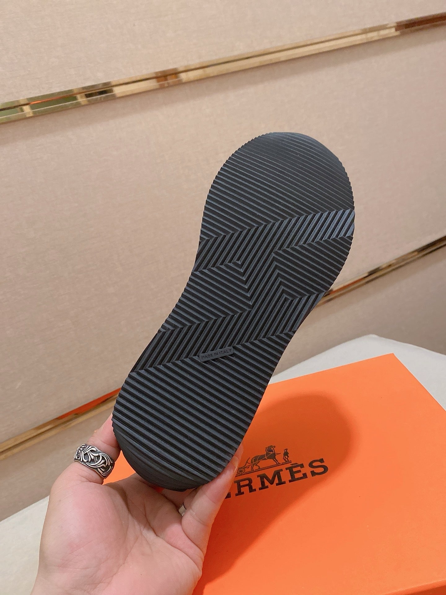 HM Men's Escape Sneaker Black Suede 583100