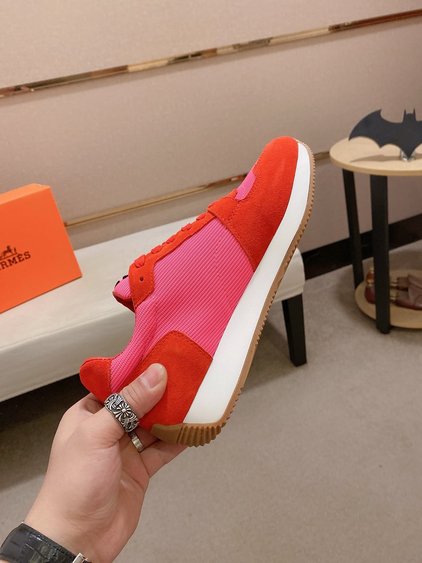 HM Men's Escape Sneaker Red Suede 583103