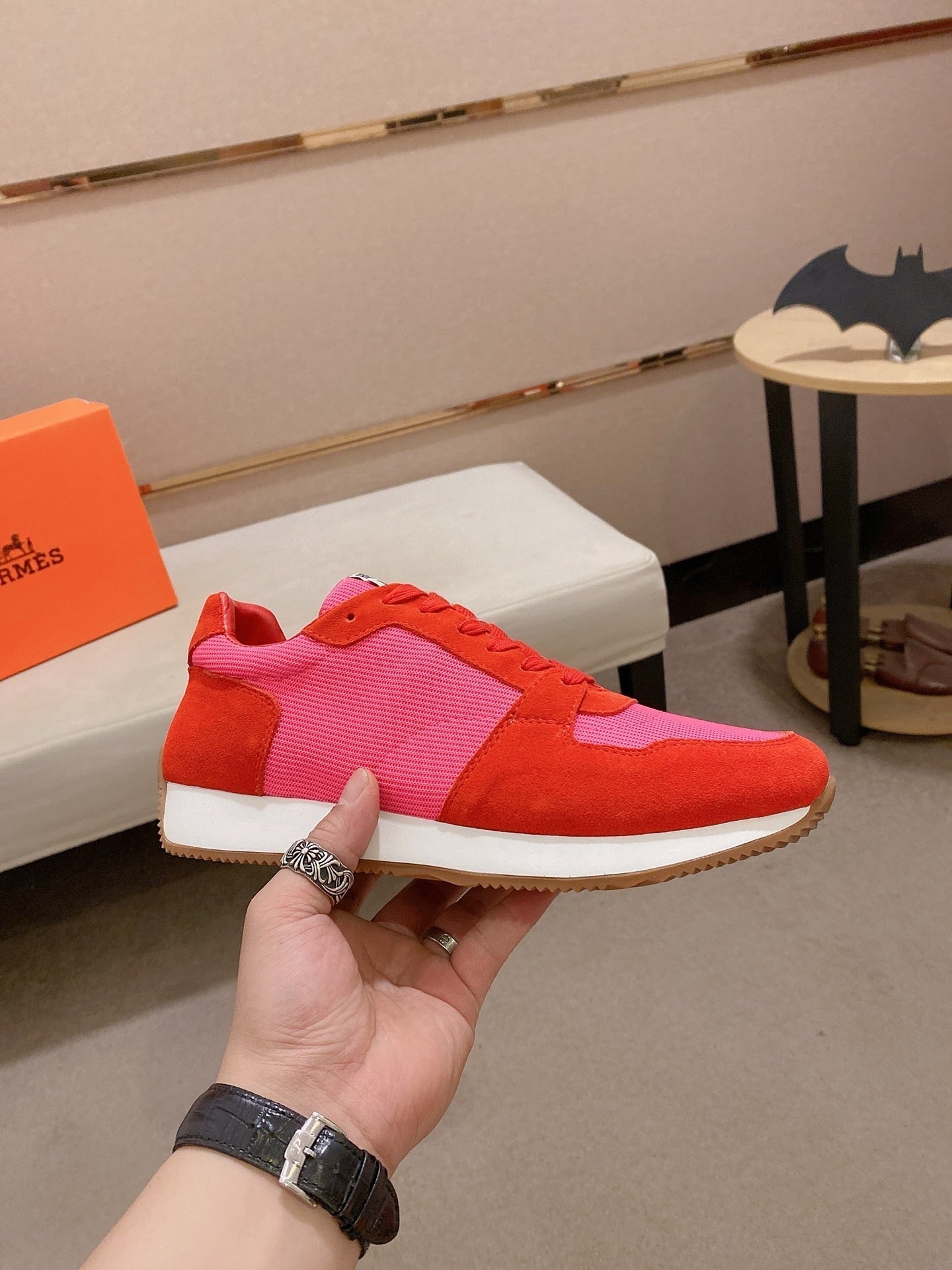 HM Men's Escape Sneaker Red Suede 583103