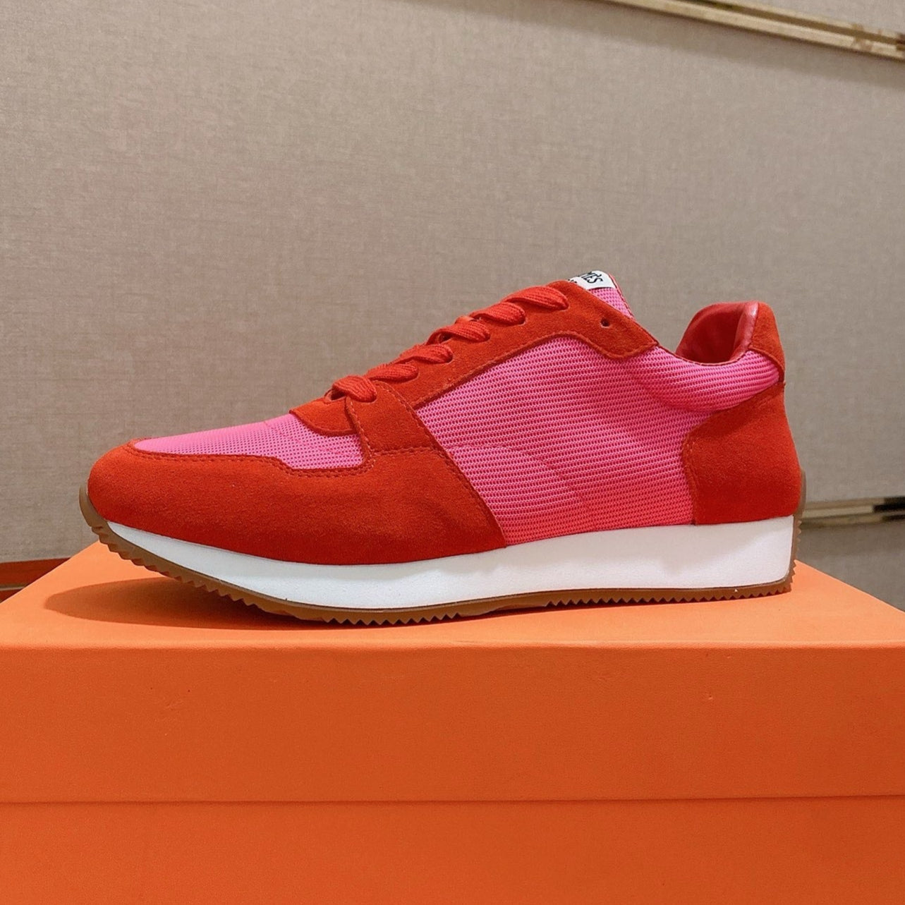 HM Men's Escape Sneaker Red Suede 583103