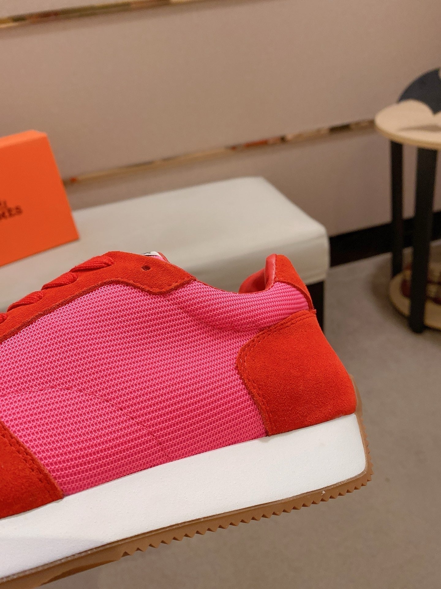 HM Men's Escape Sneaker Red Suede 583103