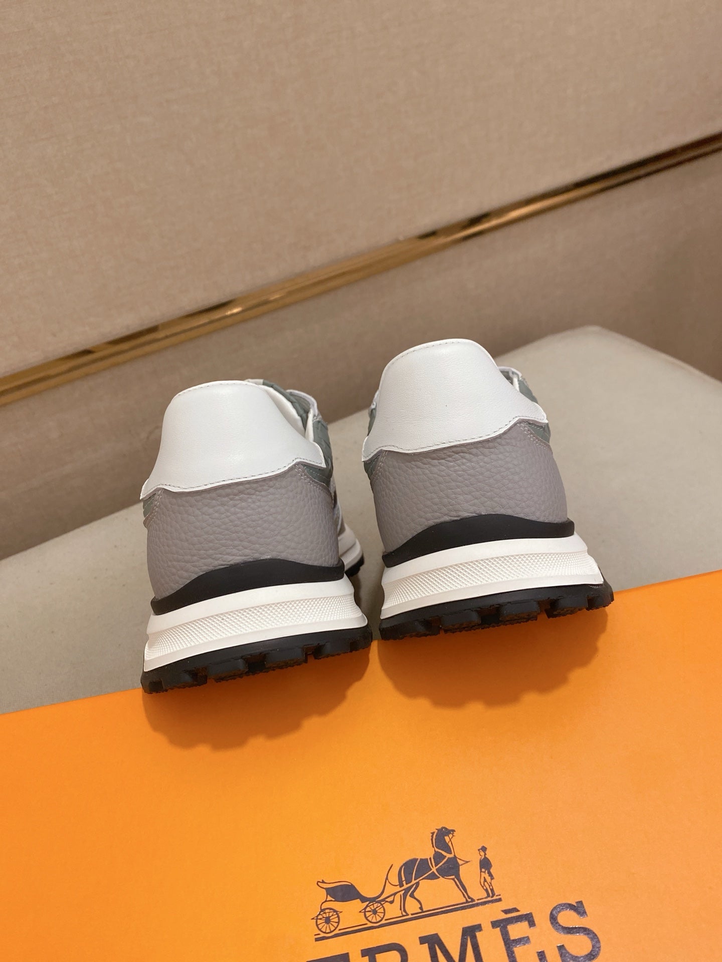 HM Men's Sneaker Grey Sheepskin 635727