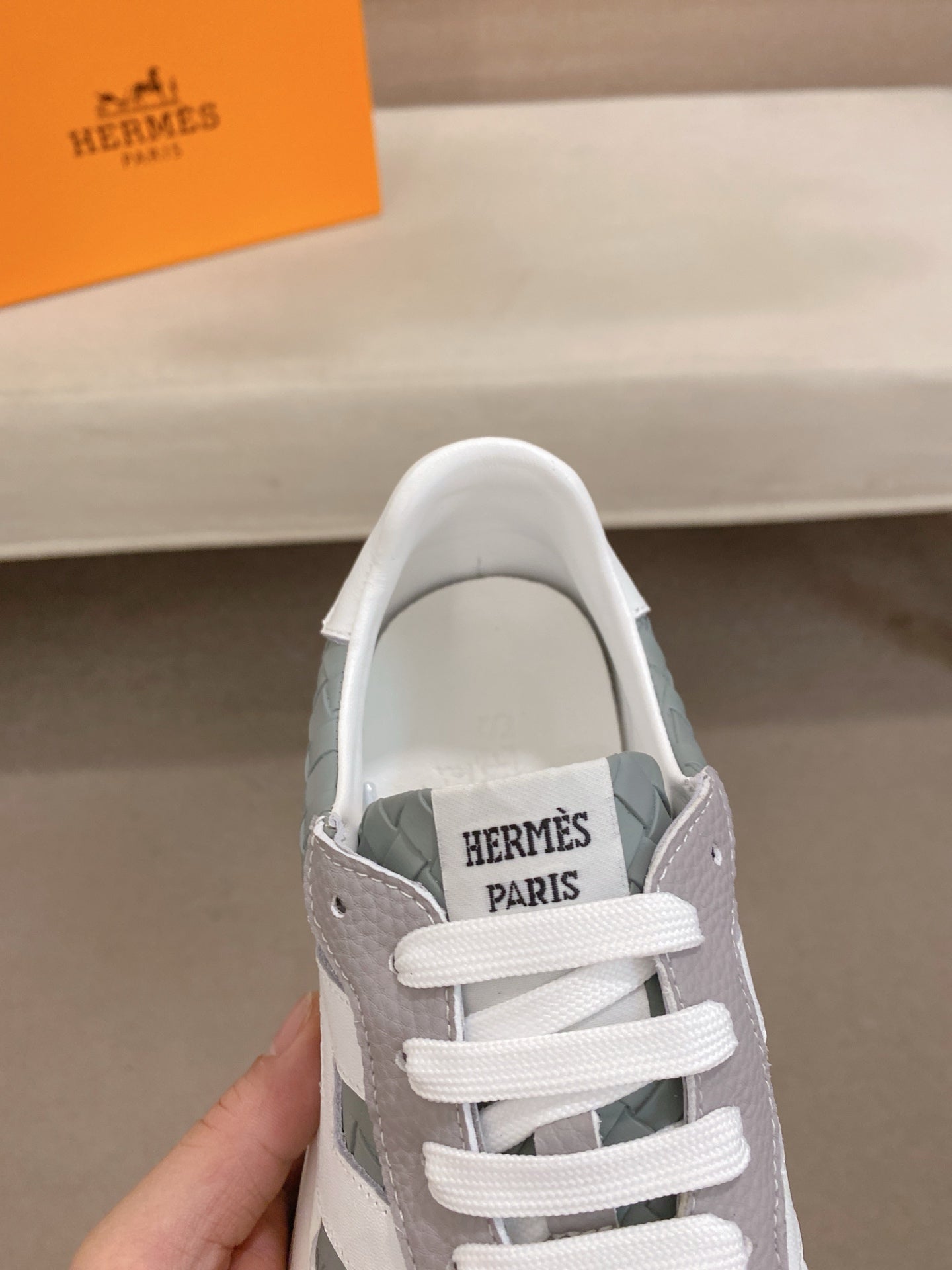 HM Men's Sneaker Grey Sheepskin 635727