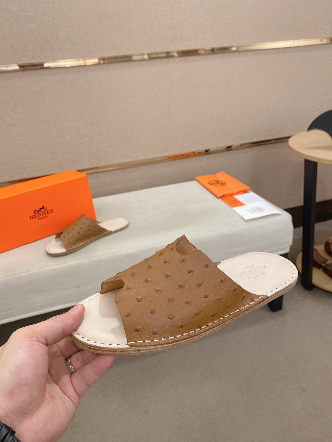 HM Men's Slide Brown Cowhide 645106