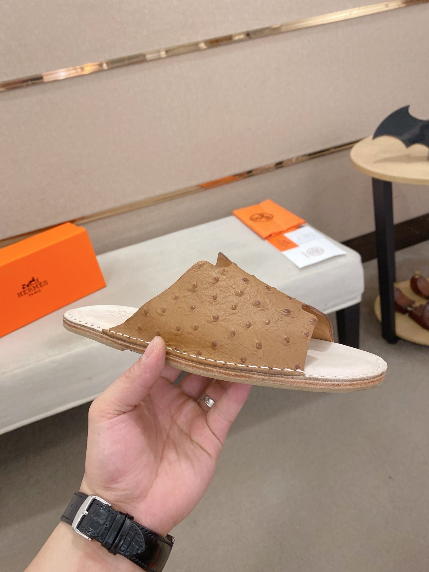 HM Men's Slide Brown Cowhide 645106