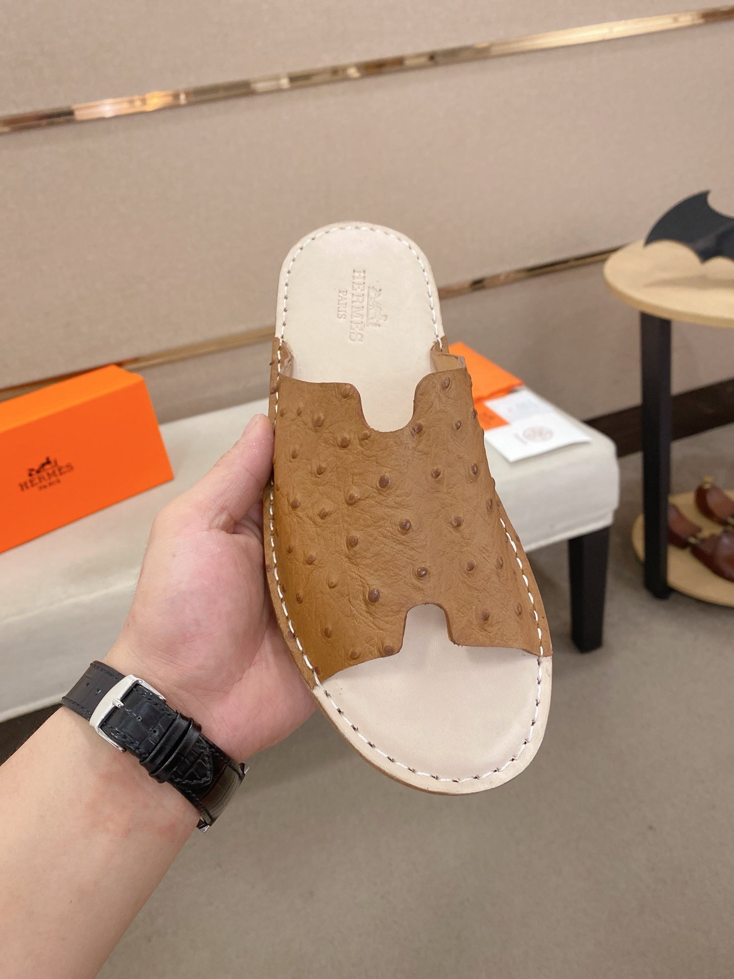 HM Men's Slide Brown Cowhide 645106