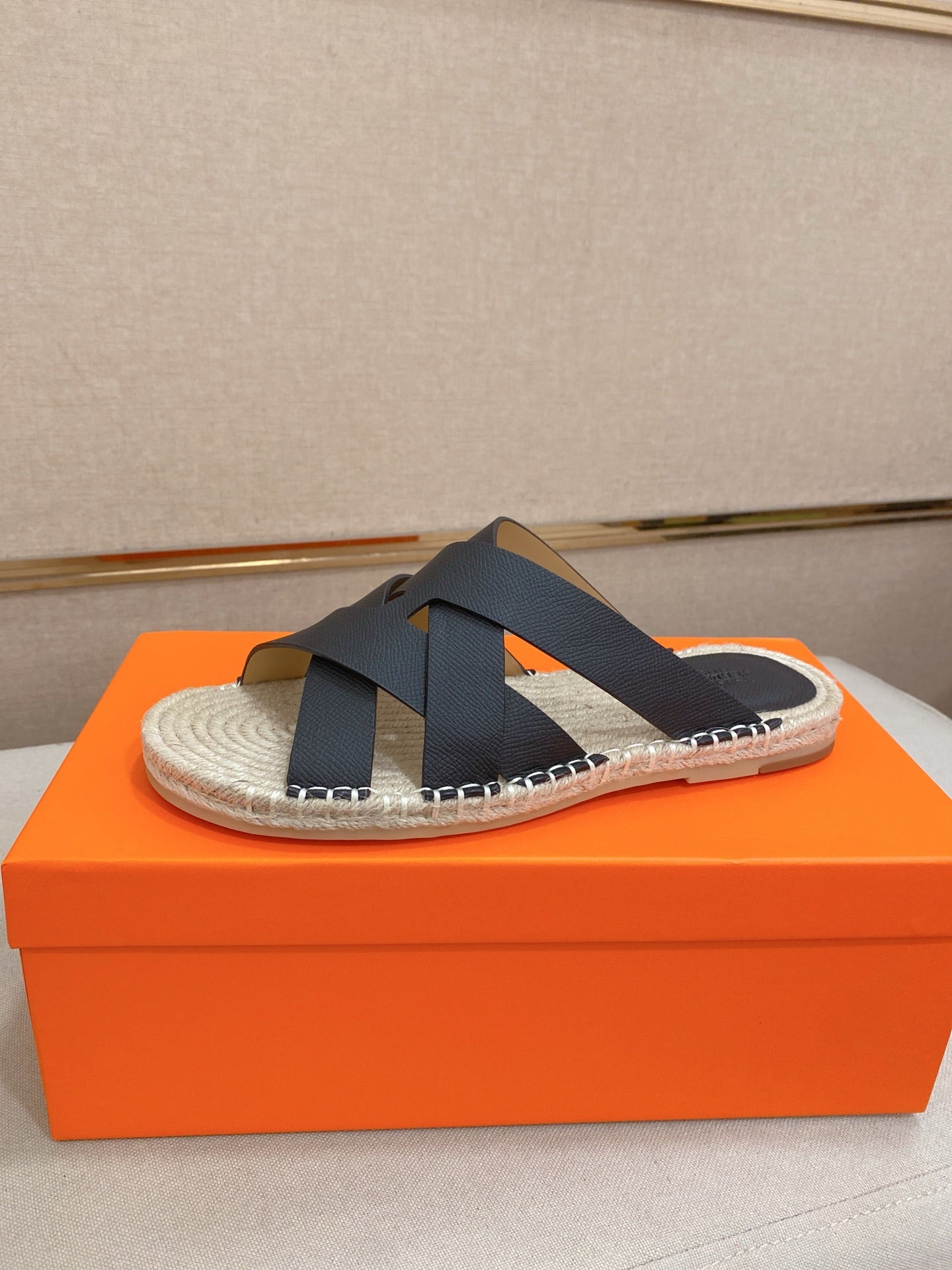 HM Men's Kazimir Sandal Black Espadrilles Cowhide 700886