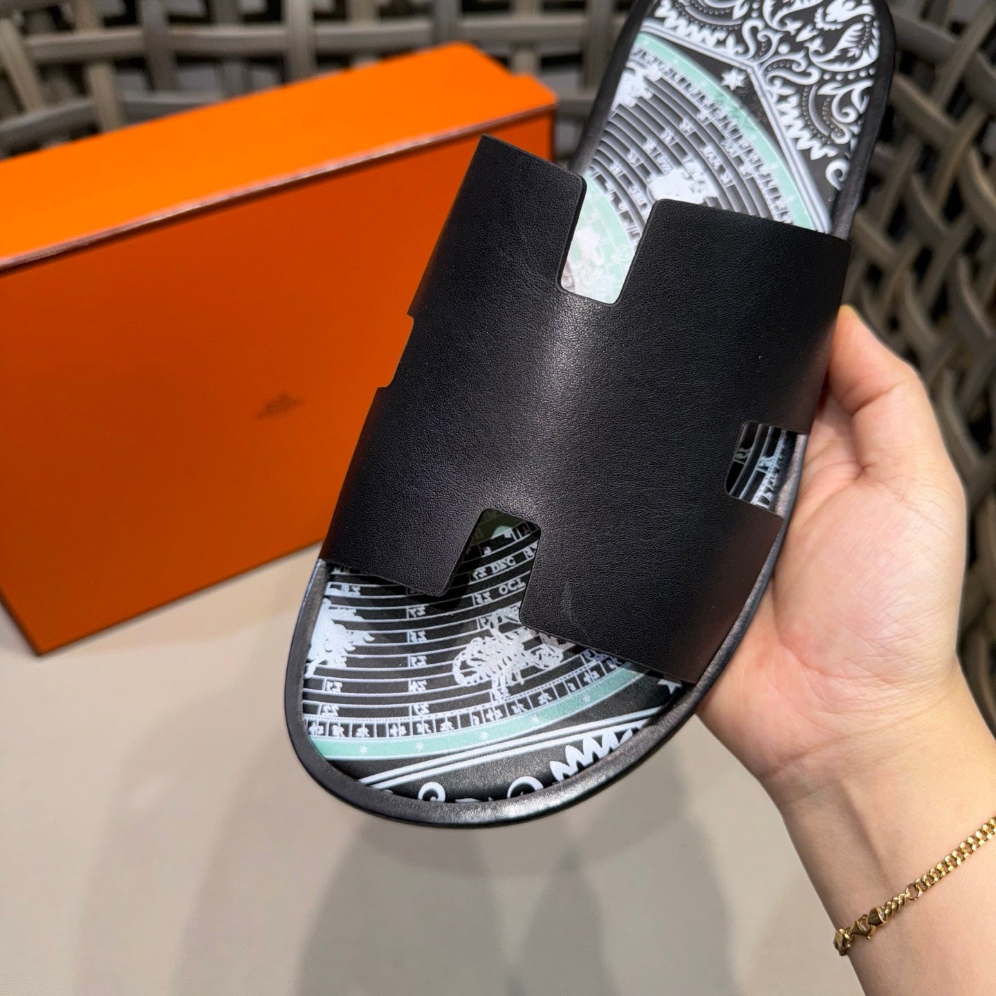 HM Men's Izmir Slide Black Cowhide 540346