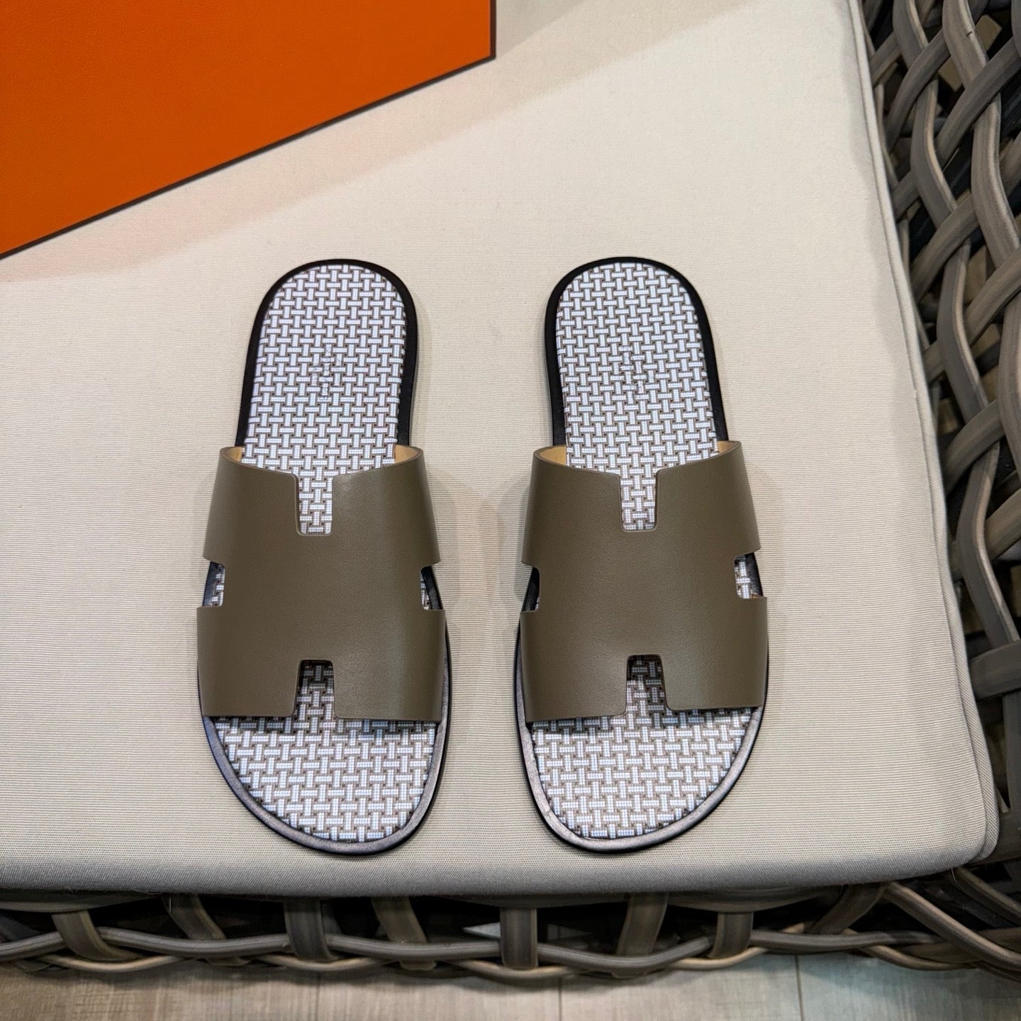 HM Men's Izmir Slide Moss Green Cowhide 540347