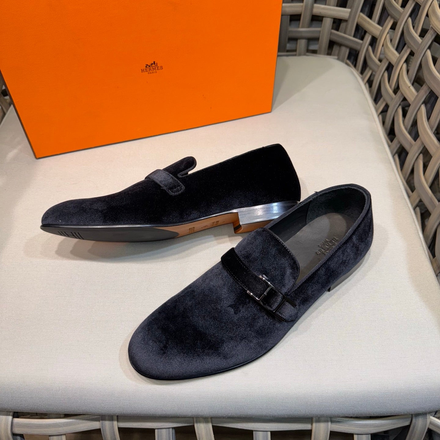 HM Men's Loafers Black Velvet 675412