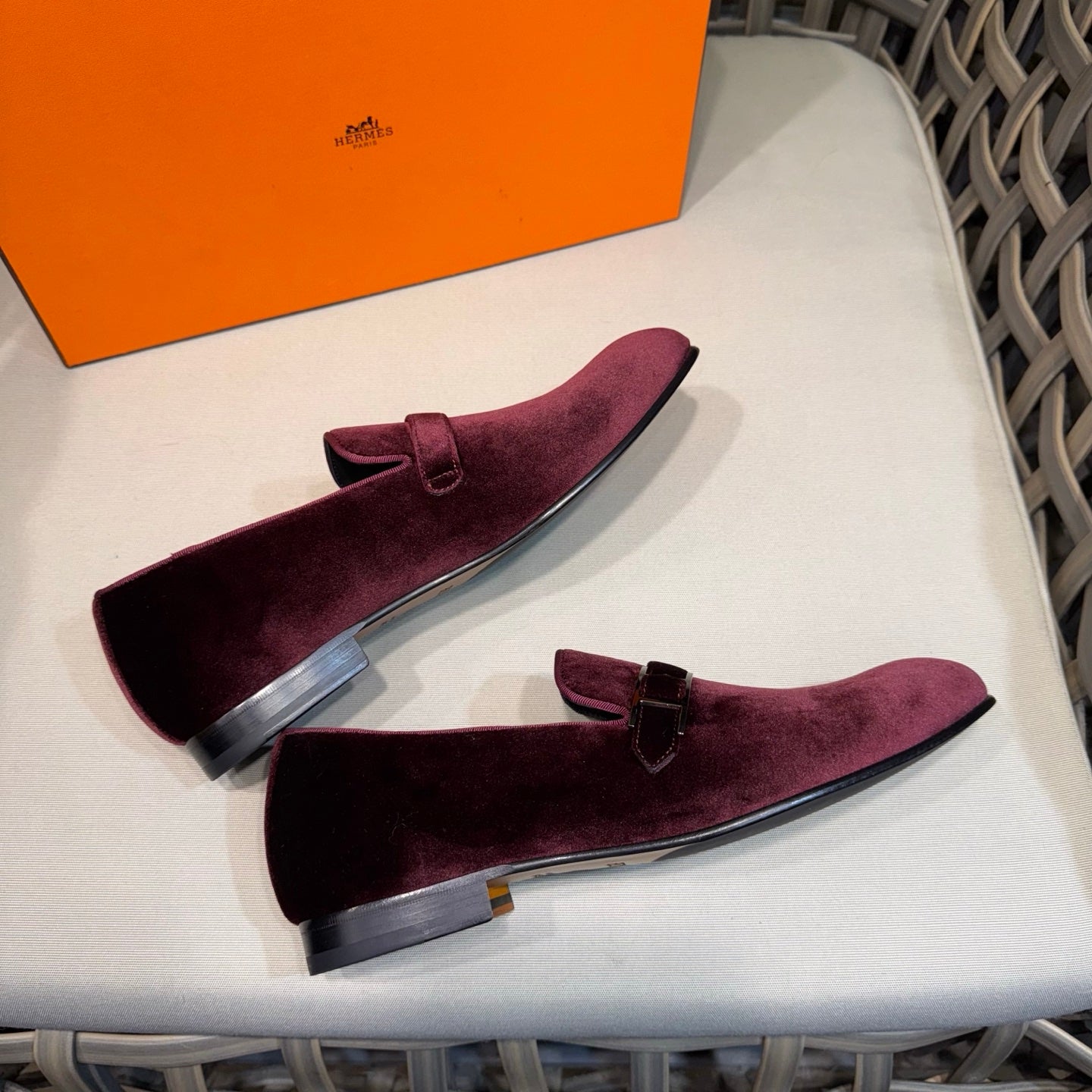 HM Men's Loafers Red Velvet 675414