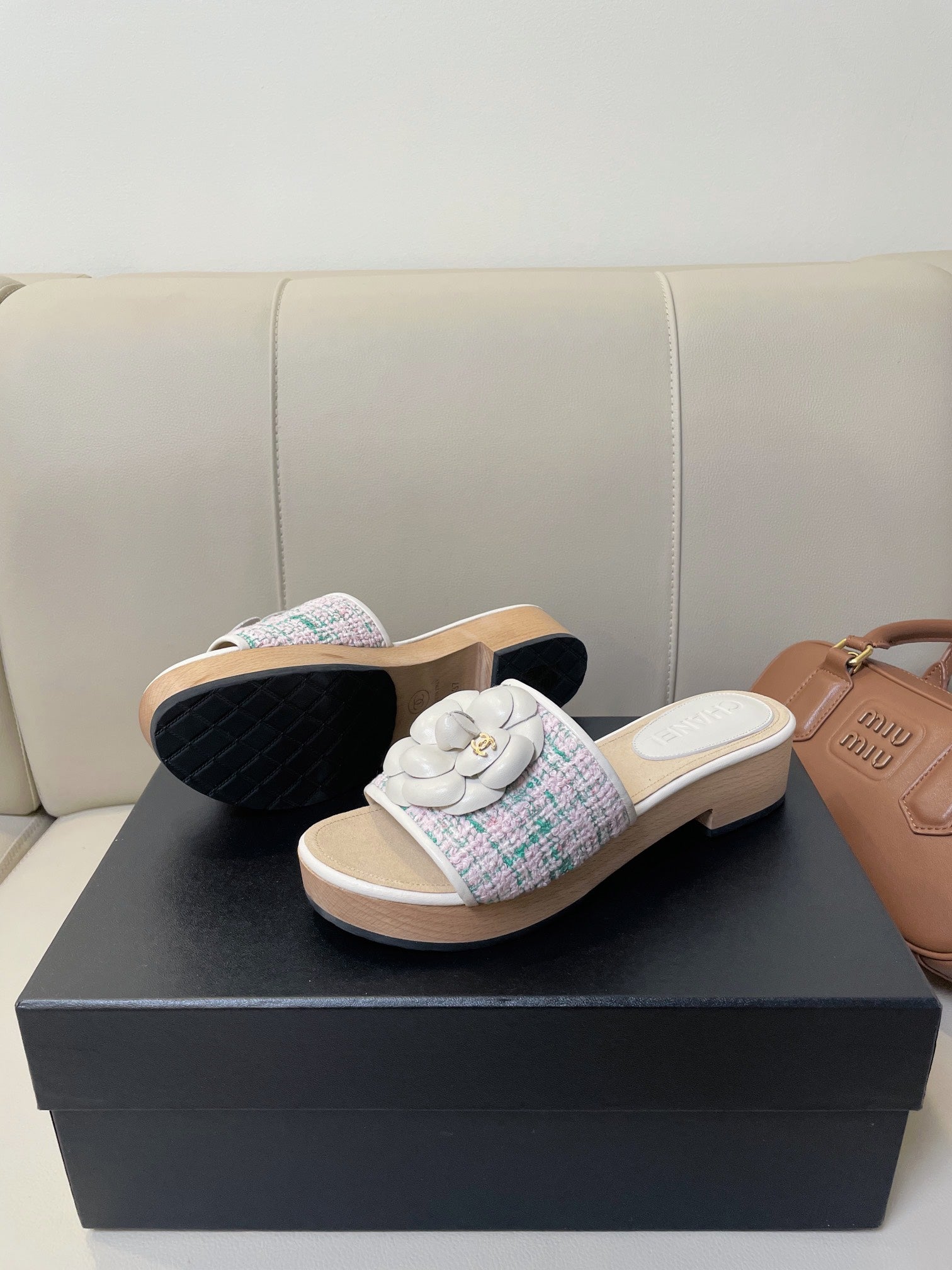 cc mule sandal 45 pink blue fabric beige calfskin