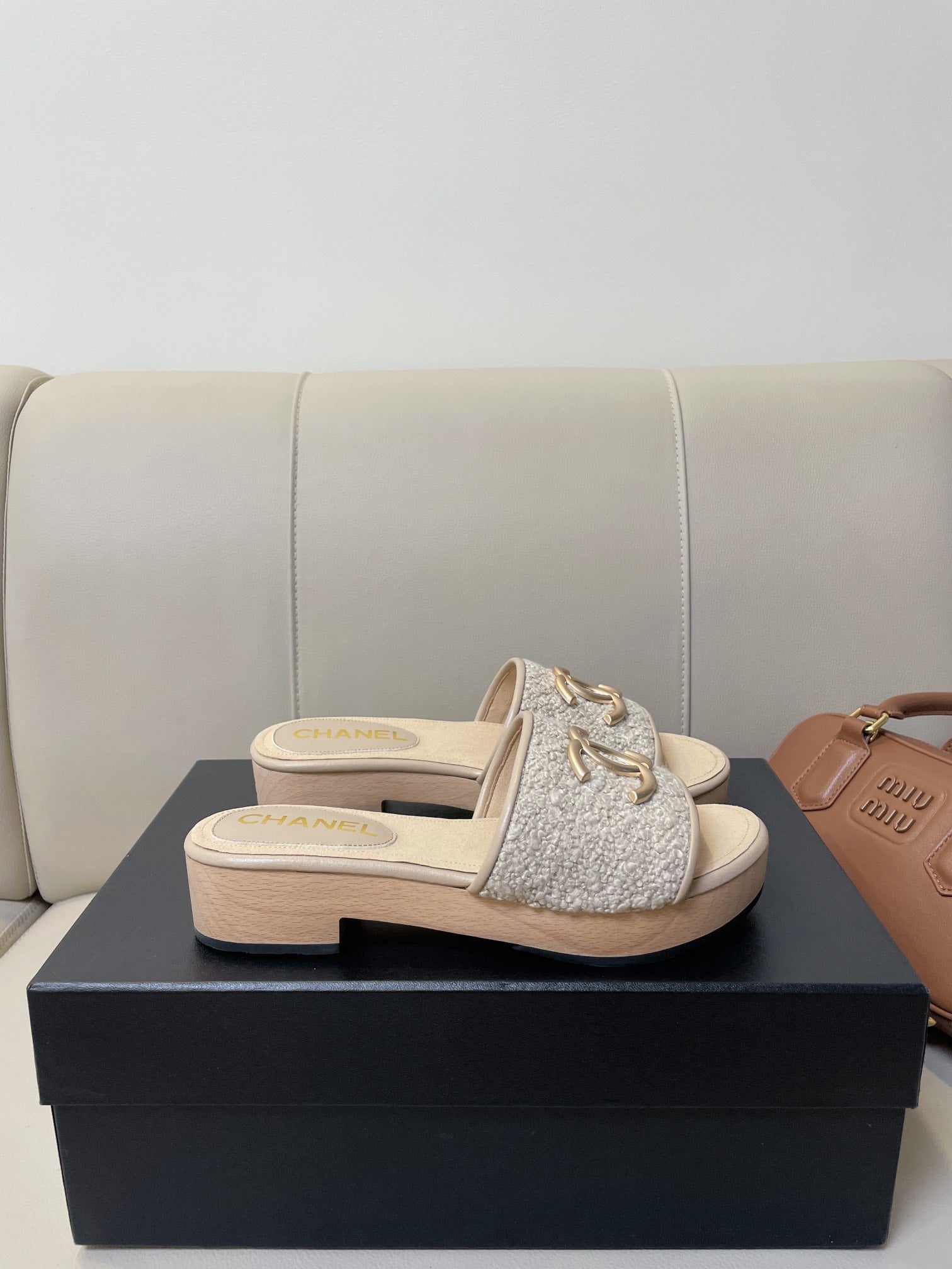 cc mule sandal 45 grey tweed beige calfskin