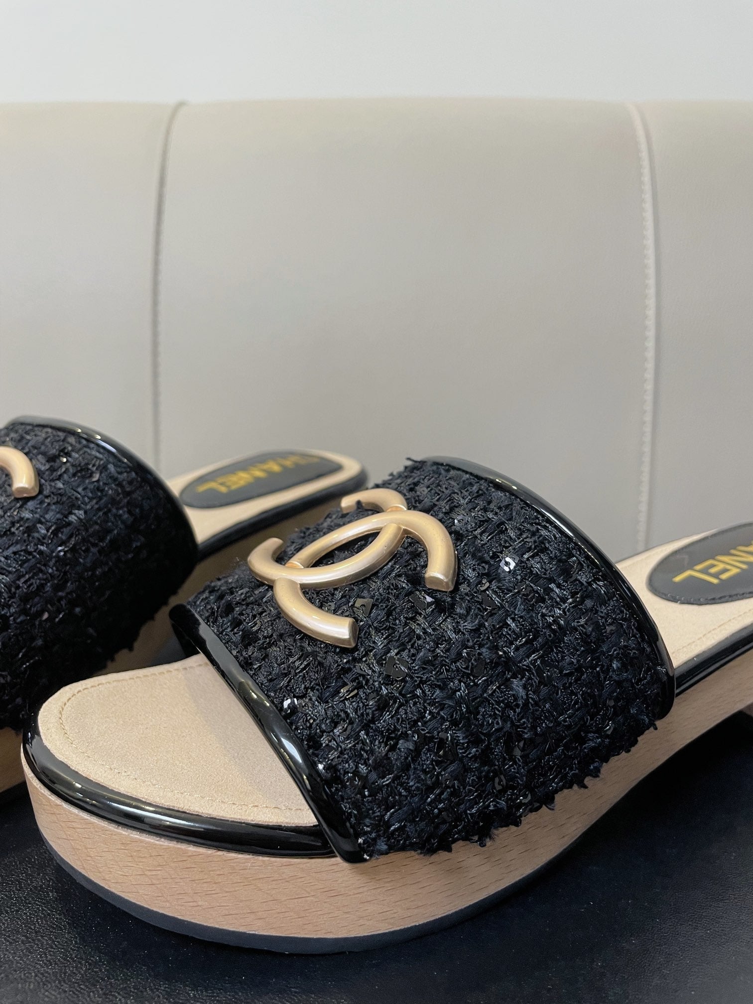 cc mule sandal 45 black tweed beige calfskin