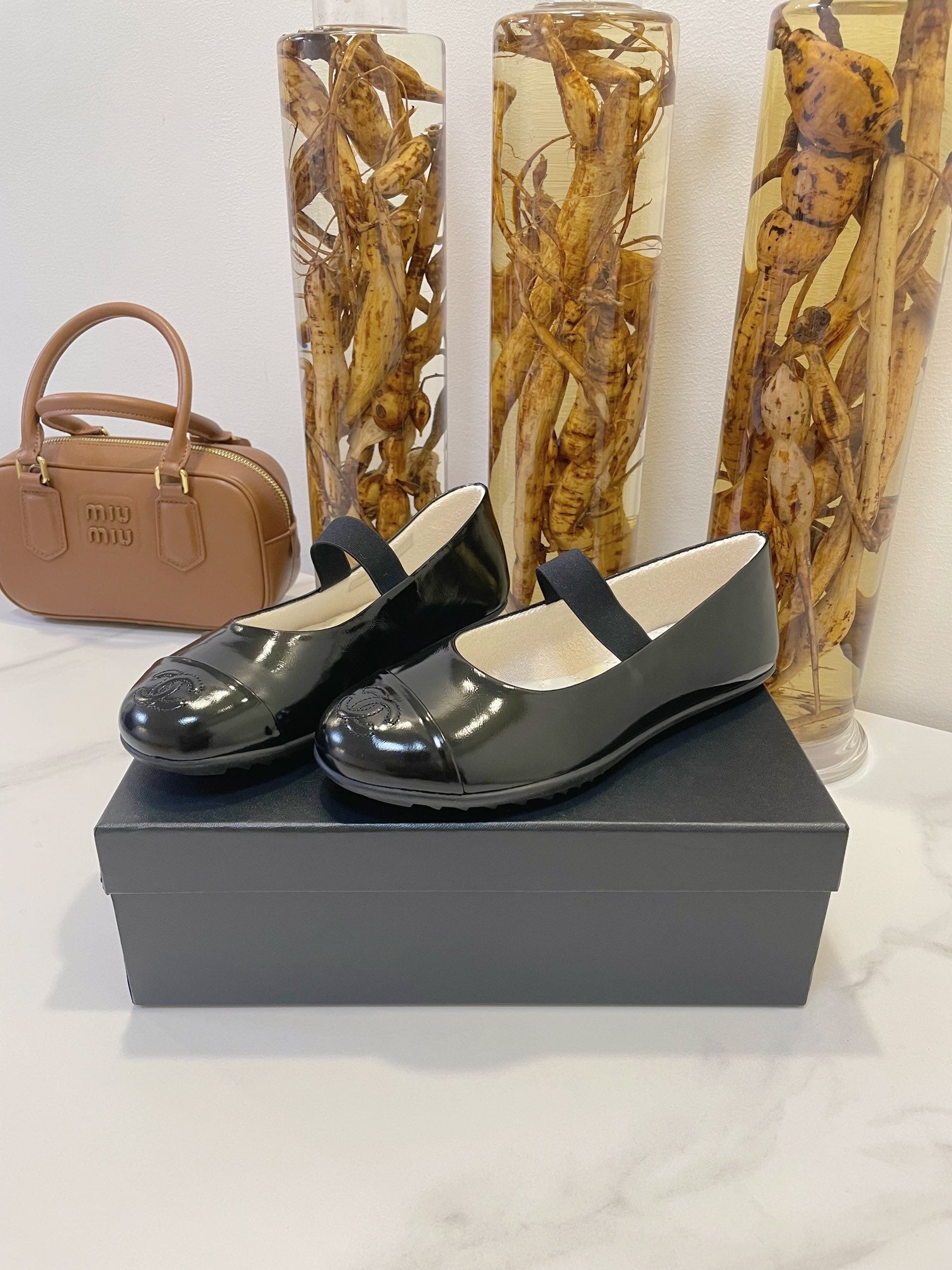 CC Mary Janes In Black Glossy Lambskin 144376