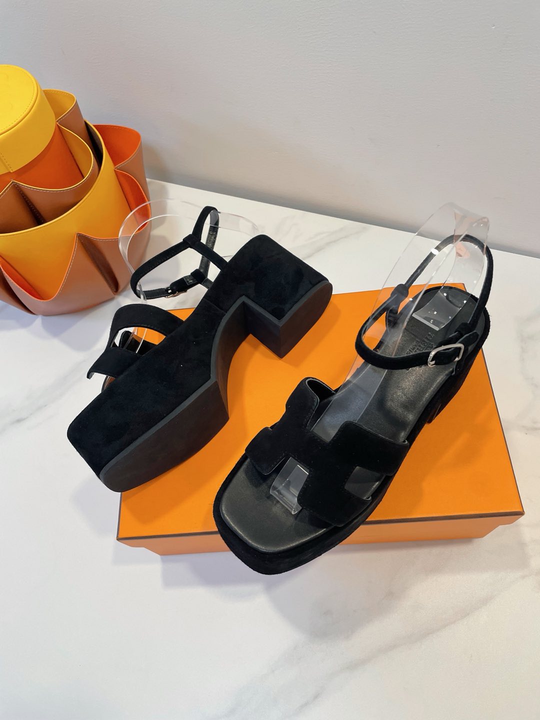 HM Sandalen Jam 30 Black Suede 212227