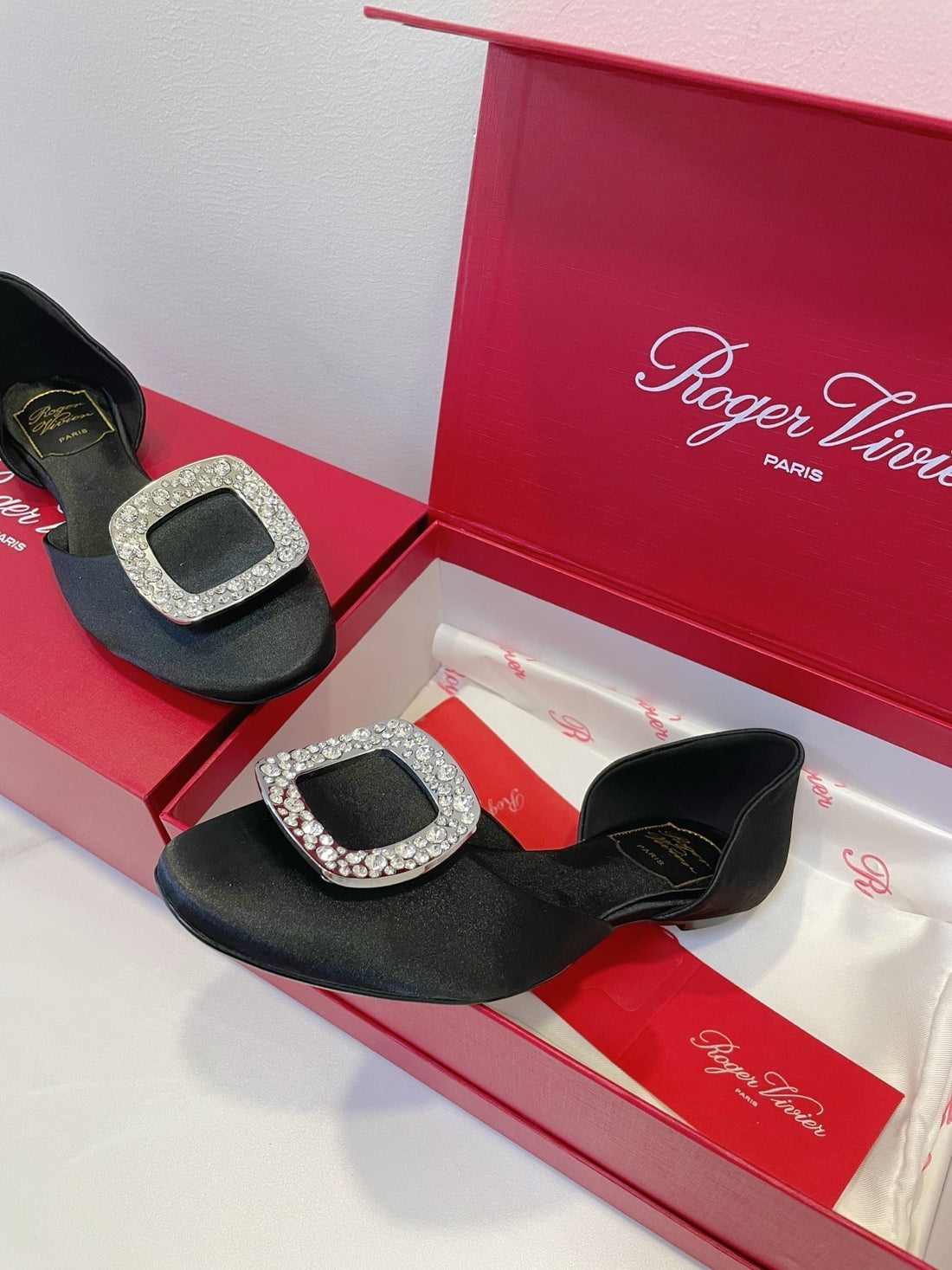 Viv Chips Ballerina Flat Black Silk 329268