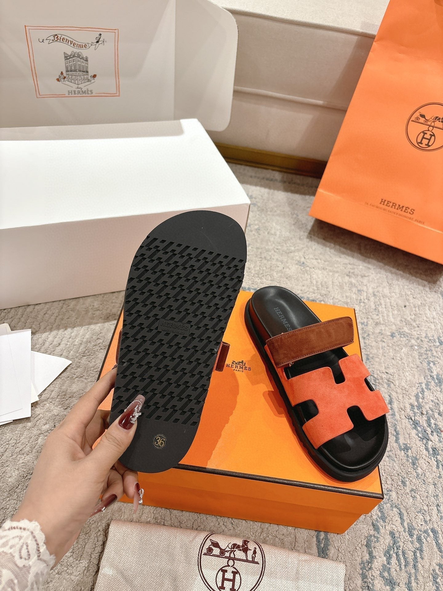 HM 25 Chypre Sandal Orage Brown Suede