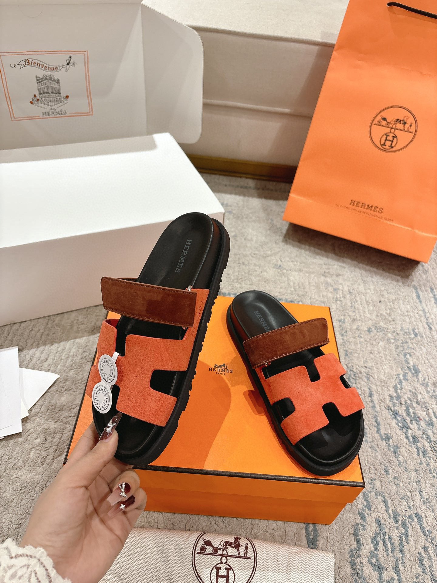 HM 25 Chypre Sandal Orage Brown Suede