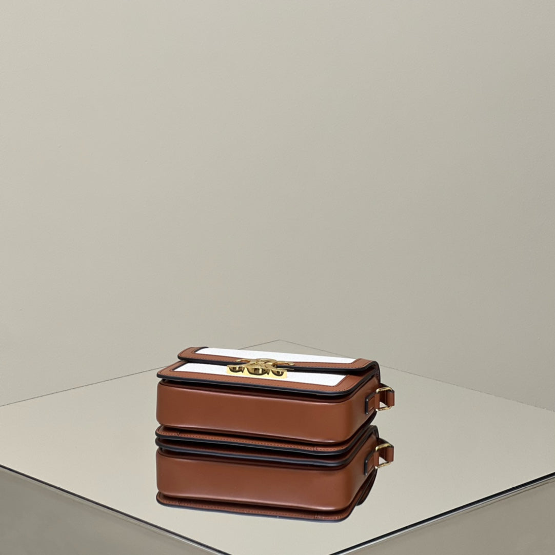 CLASSIQUE TRIOMPHE 22 CALFSKIN NATURAL TAN