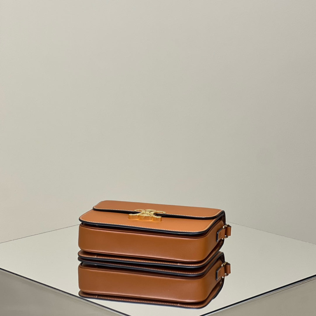 MINI CLAUDE 22 SHINY CALFSKIN CINNAMON BROWN