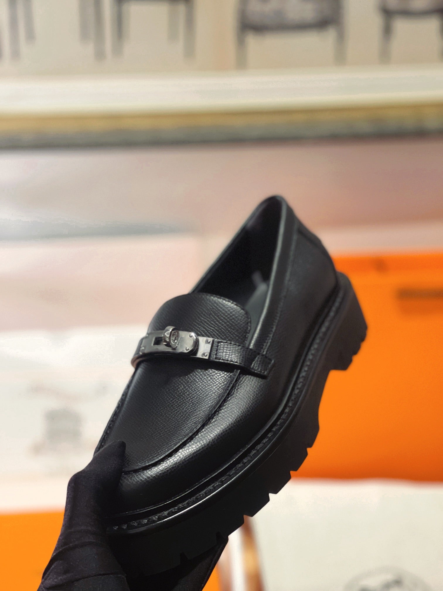 HM Icone Loafer In Black Calfskin 100111