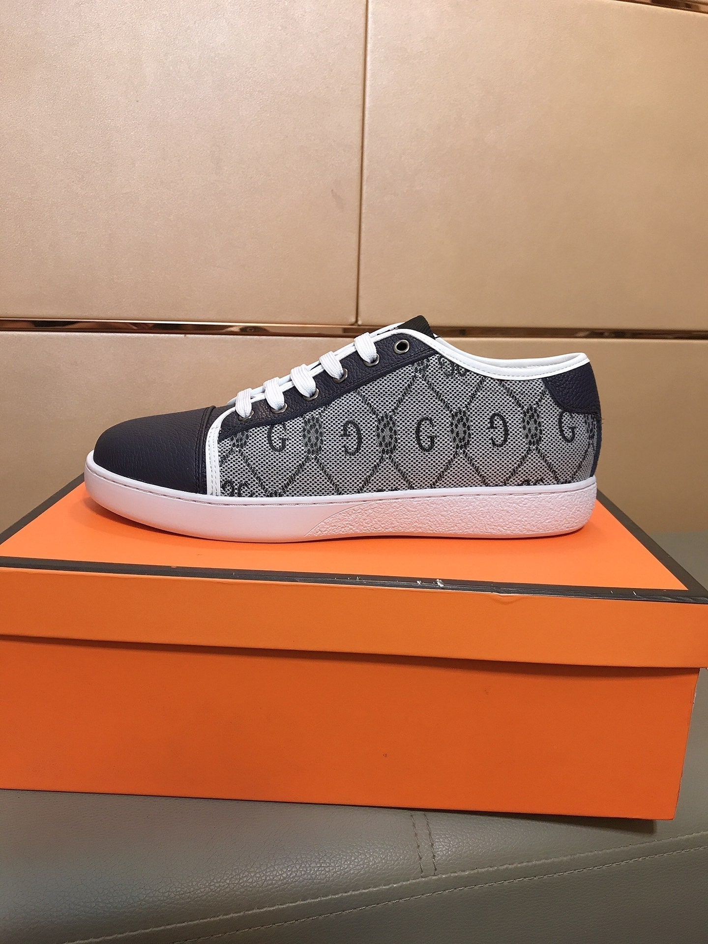 GG Men's Supreme Sneaker Blue Canvas 531231