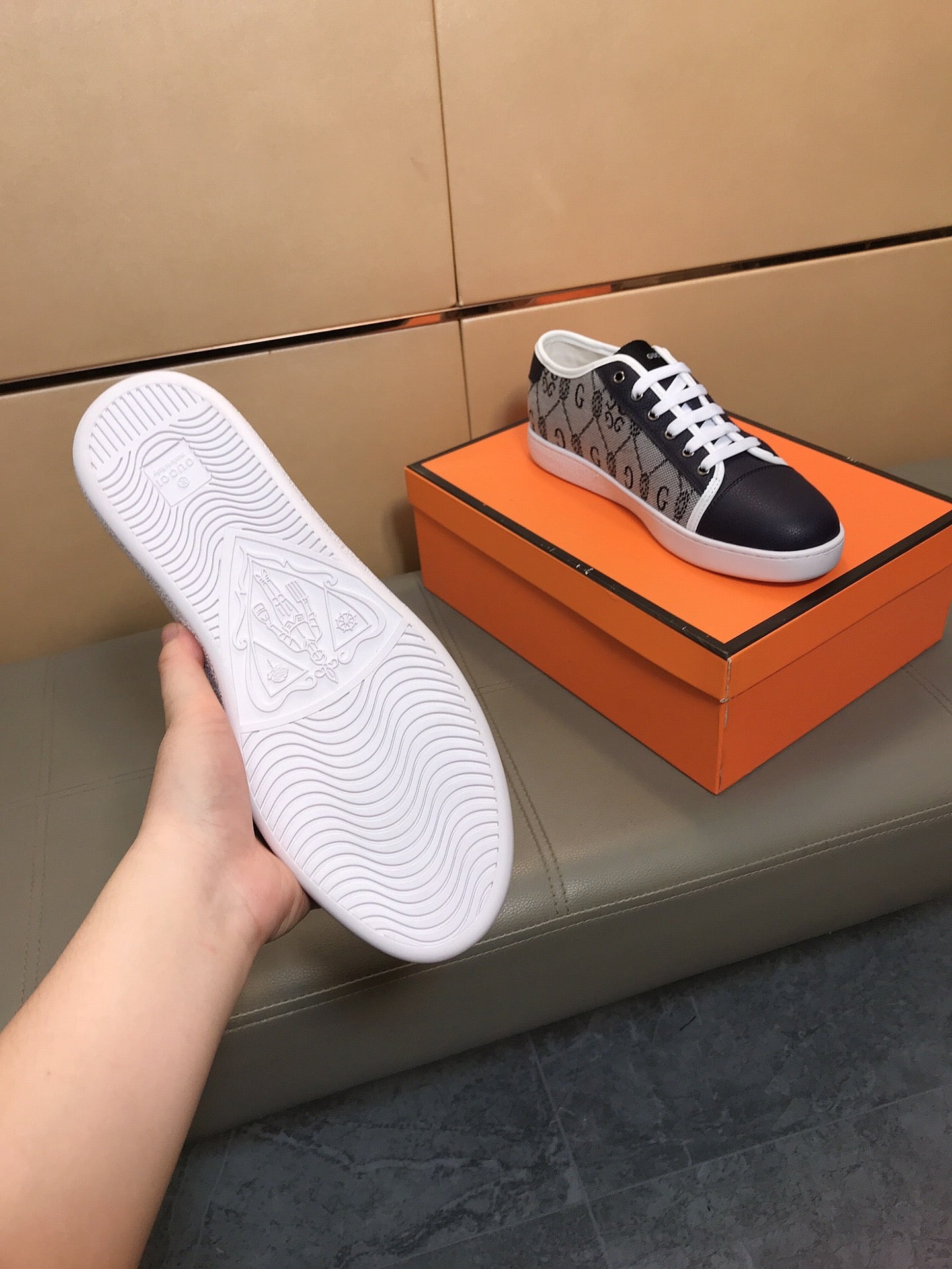 GG Men's Supreme Sneaker Blue Canvas 531231