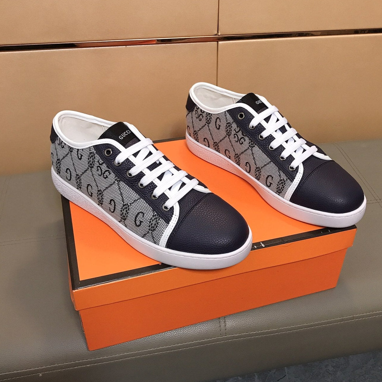 GG Men's Supreme Sneaker Blue Canvas 531231