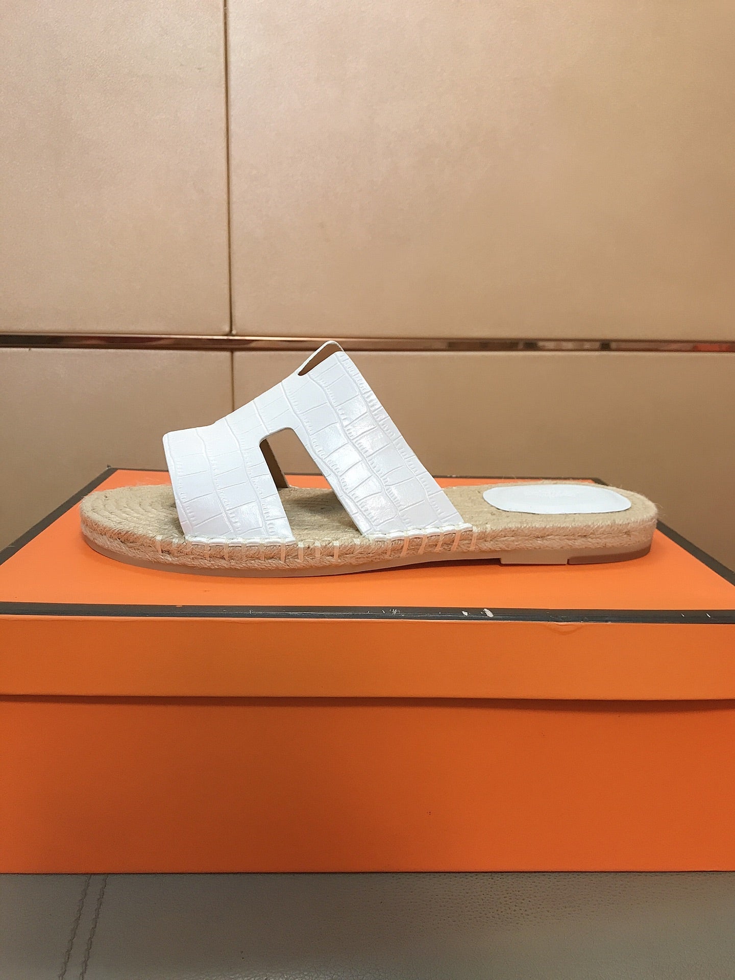 HM Men's Antigua Espadrille White Embossed Cowhide 704128