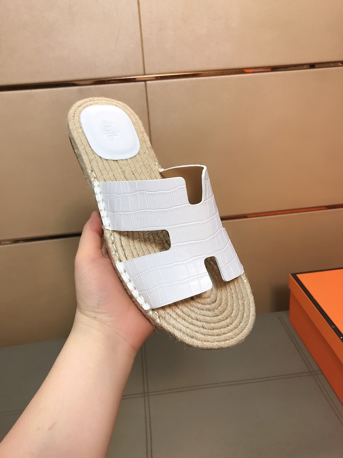 HM Men's Antigua Espadrille White Embossed Cowhide 704128