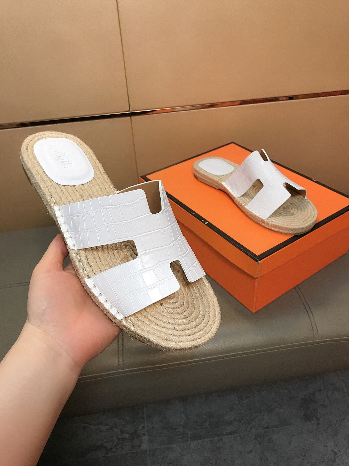 HM Men's Antigua Espadrille White Embossed Cowhide 704128