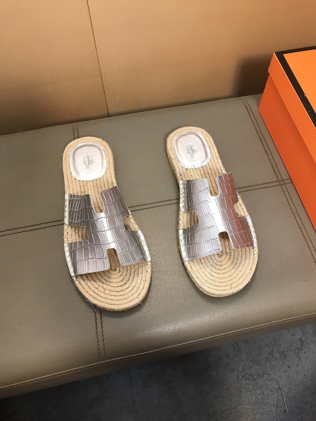 HM Men's Antigua Espadrille Silver Embossed Cowhide 704129