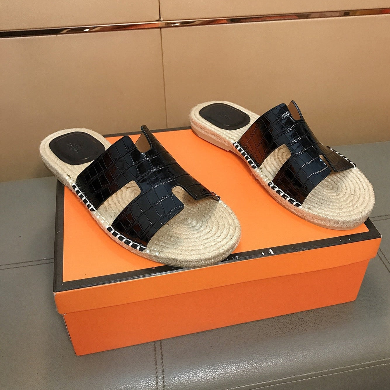 HM Men's Antigua Espadrille Black Embossed Cowhide 704130