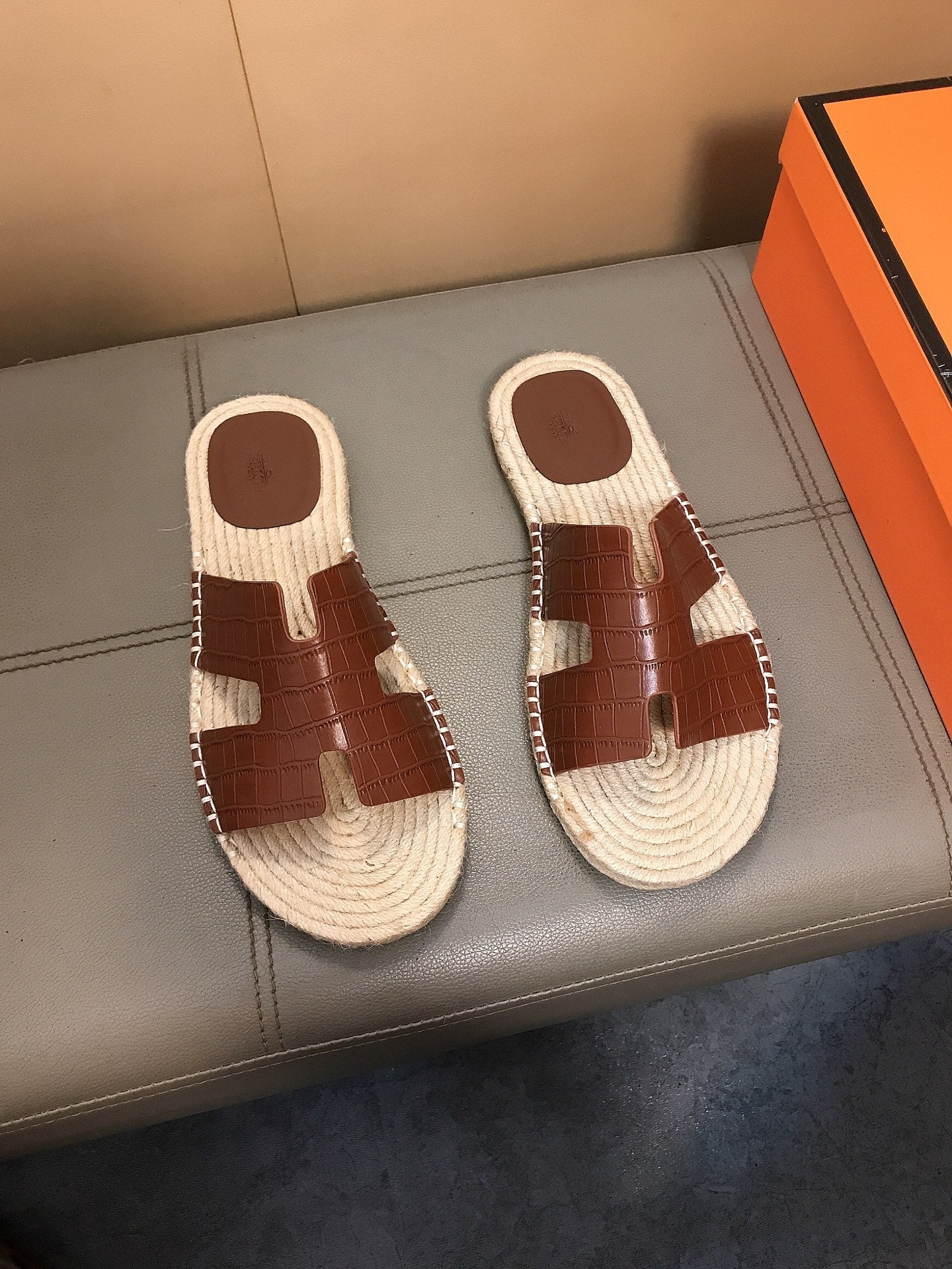 HM Men's Antigua Espadrille Brown Embossed Cowhide 704132