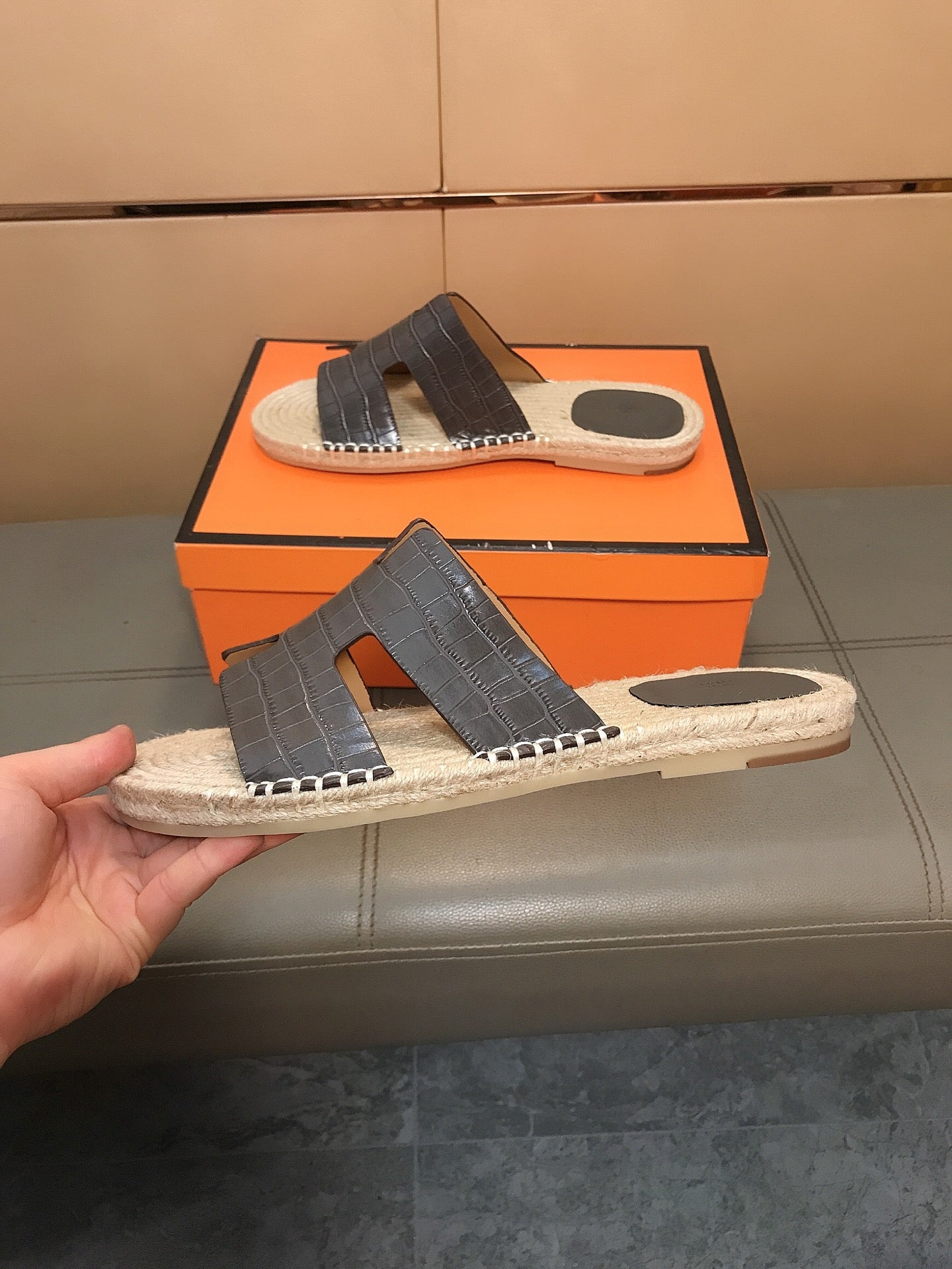 HM Men's Antigua Espadrille Dark Grey Embossed Cowhide 704136