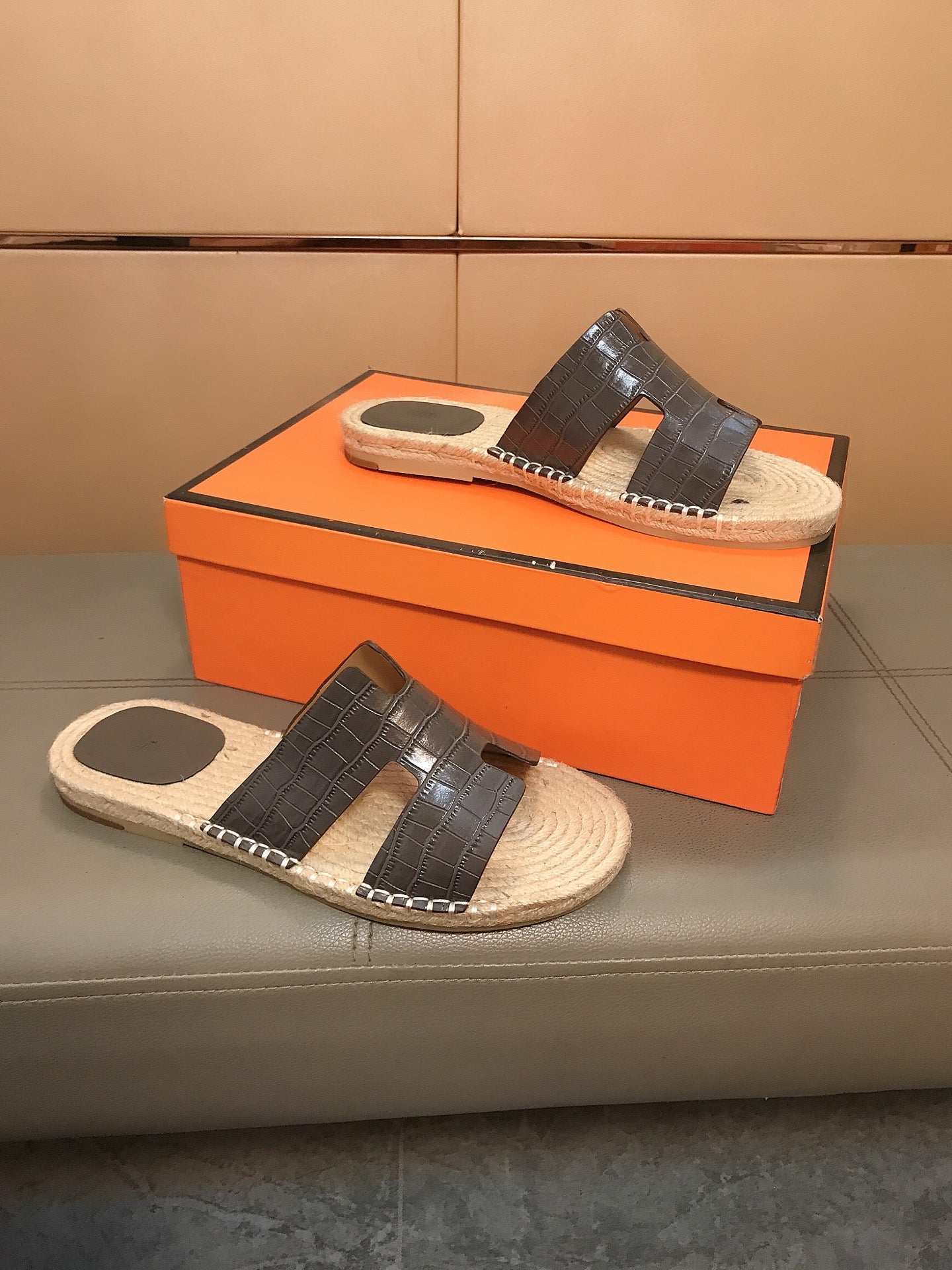 HM Men's Antigua Espadrille Dark Grey Embossed Cowhide 704136