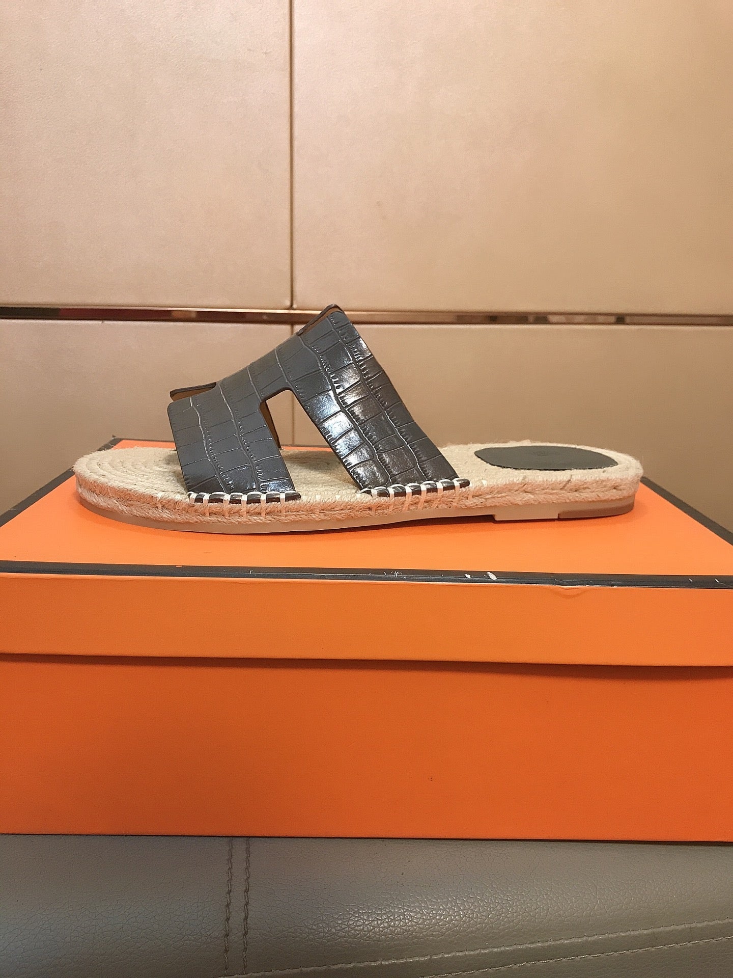 HM Men's Antigua Espadrille Dark Grey Embossed Cowhide 704136