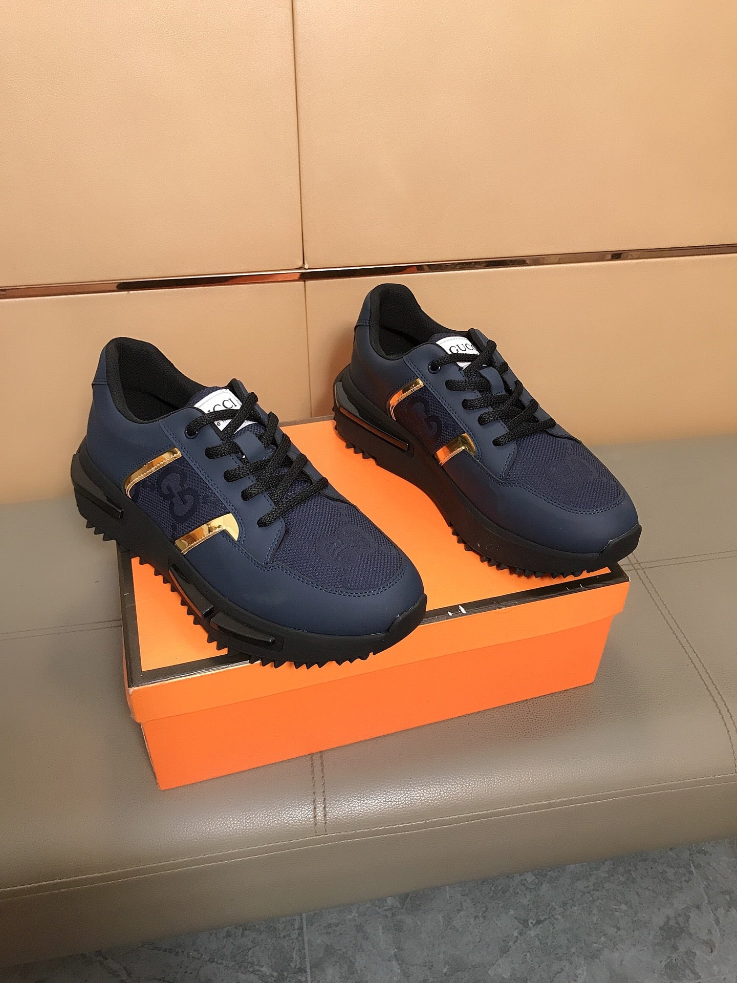 GG Men's Sneaker Navy Blue Cowhide 735850