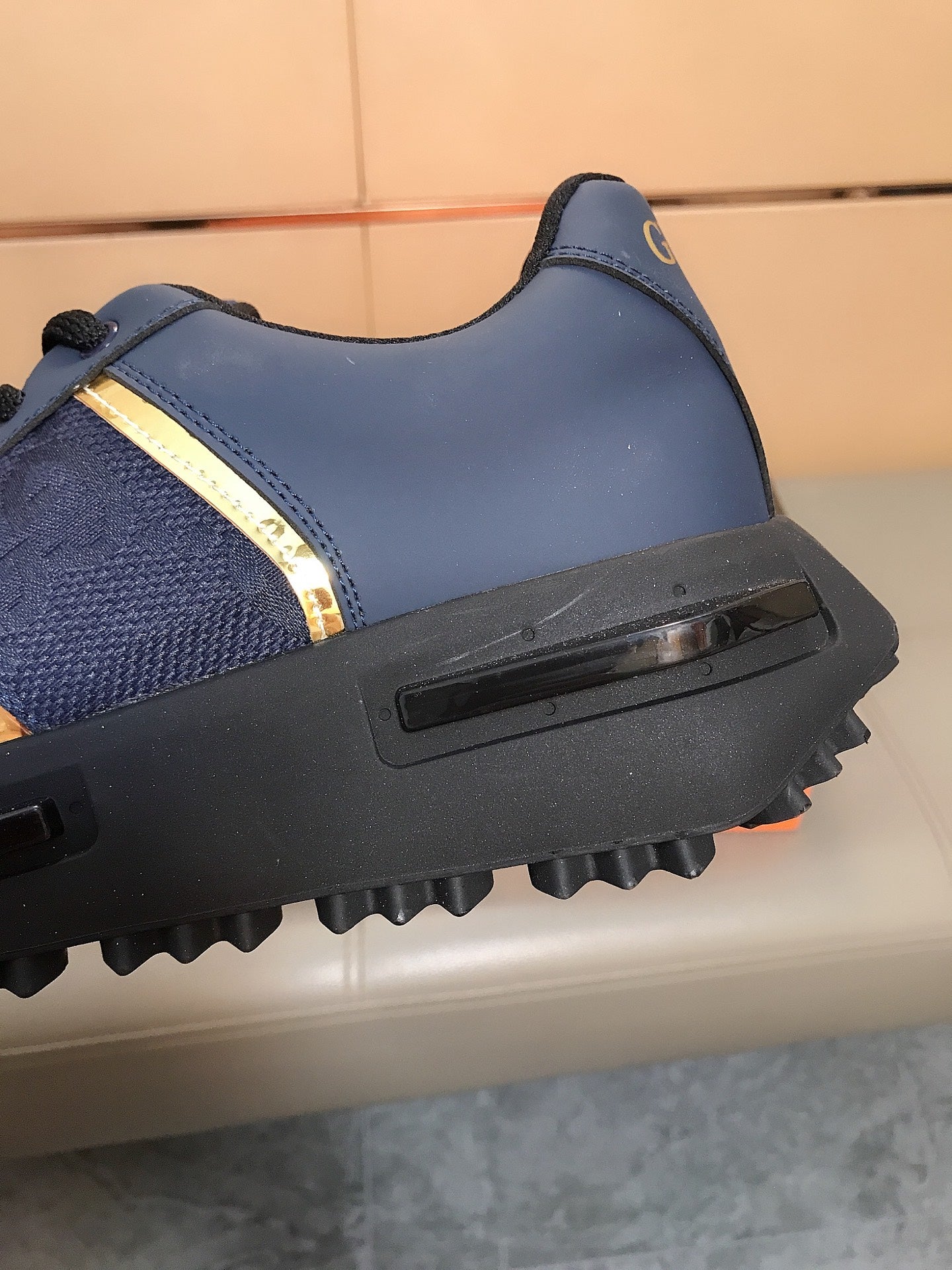 GG Men's Sneaker Navy Blue Cowhide 735850