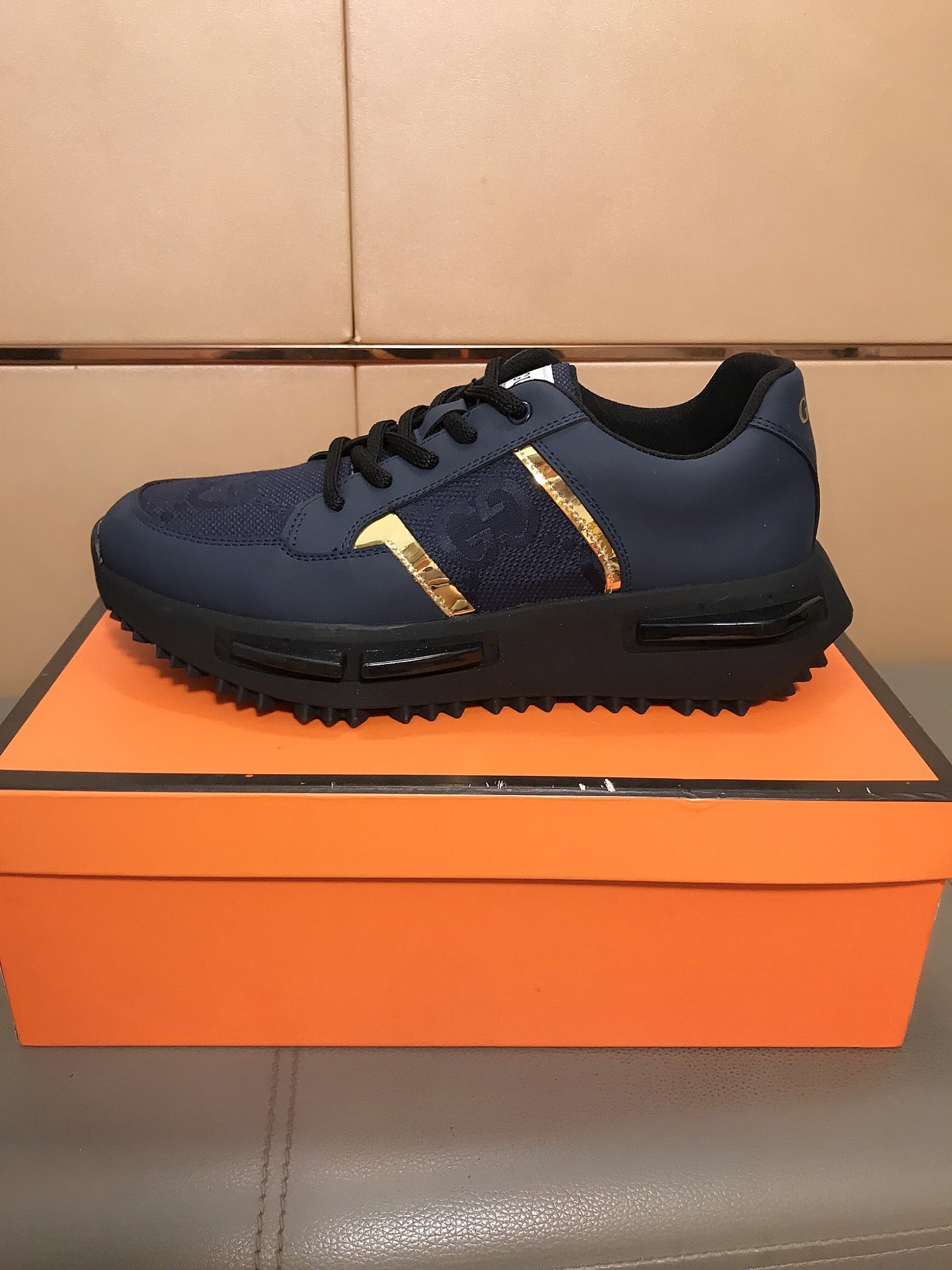 GG Men's Sneaker Navy Blue Cowhide 735850