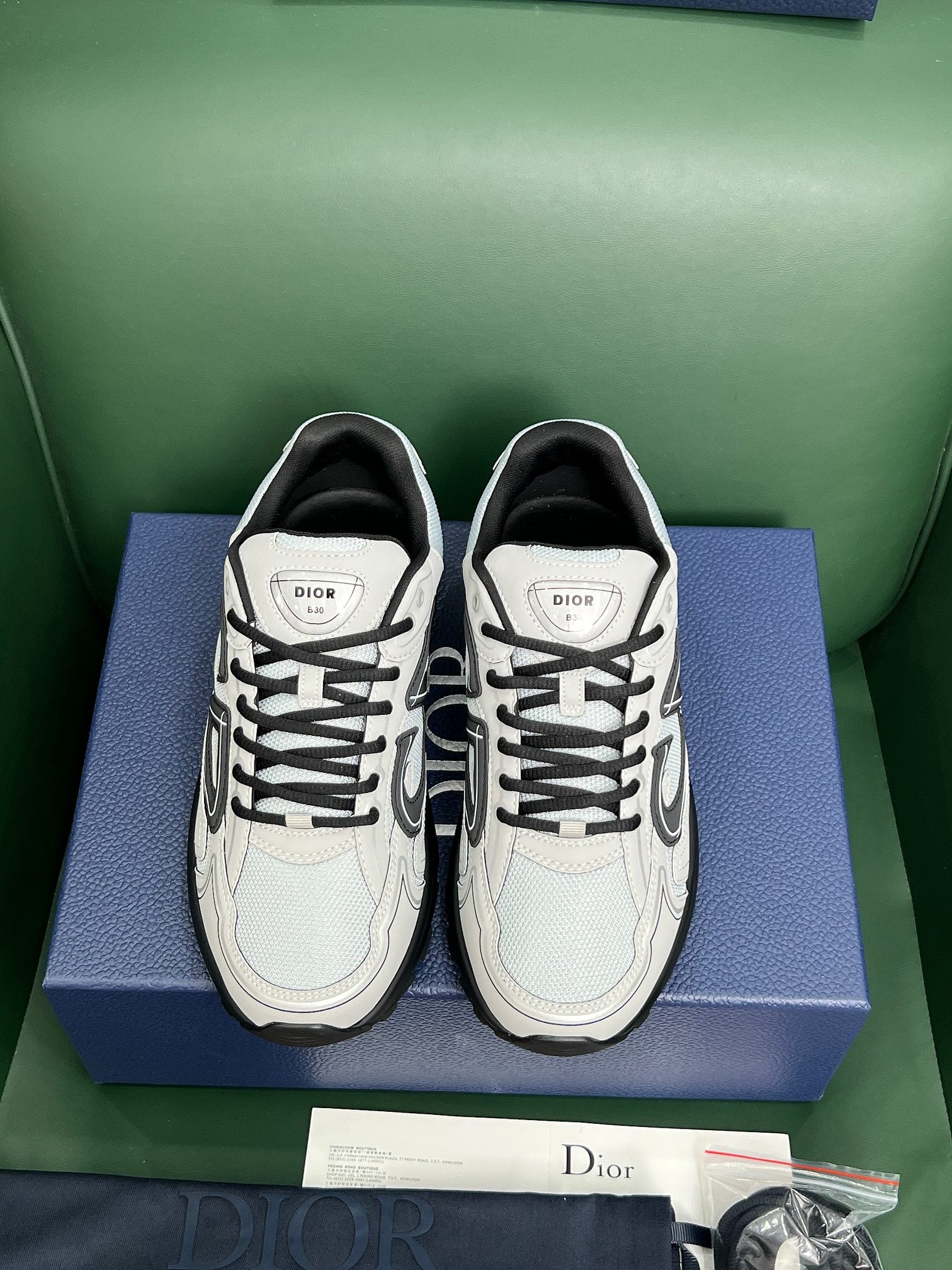 CD B30 Sneaker Black Grey Mesh Cowhide 646350