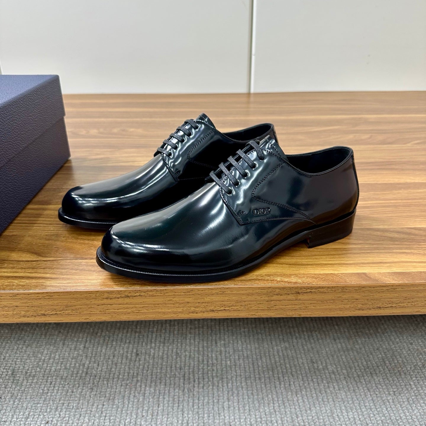 CD Timeless Loafer Black Cowhide 638612