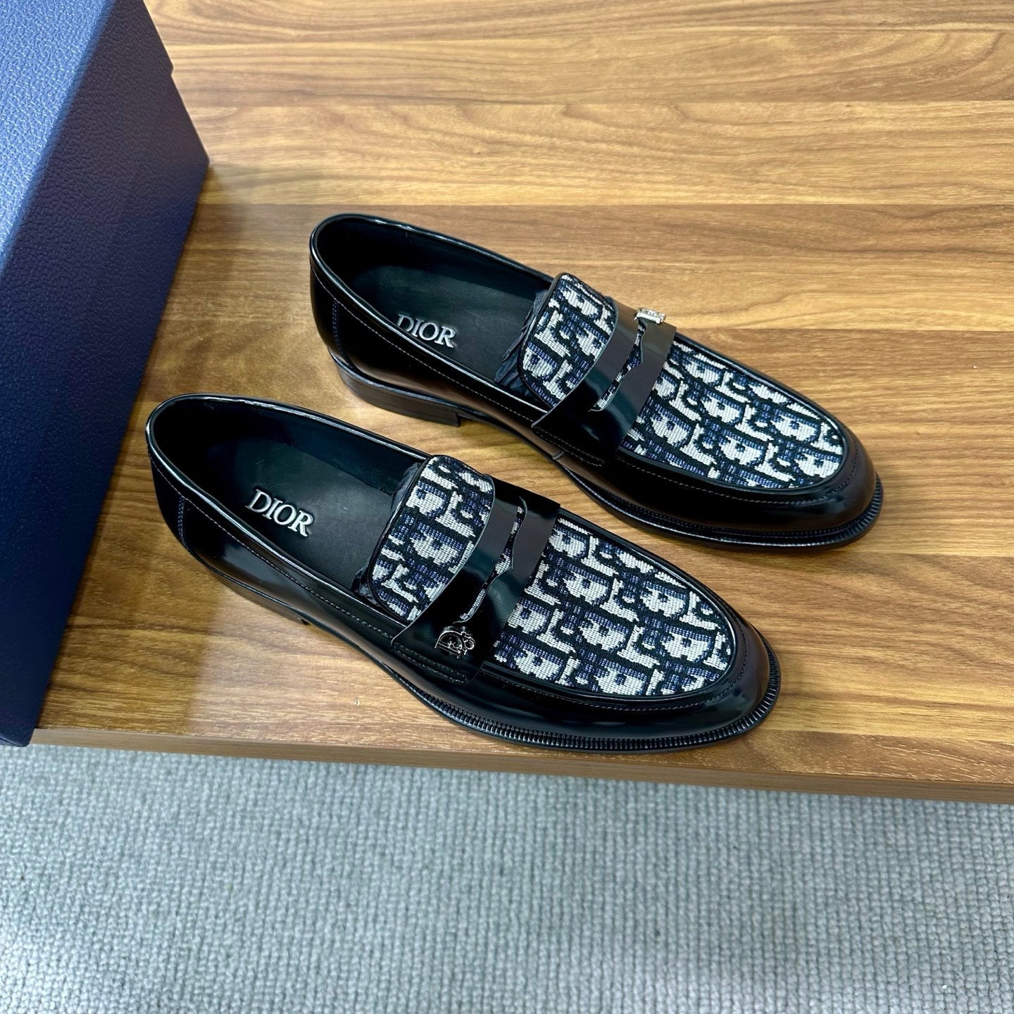 CD Timeless Loafer Black Technical Fabric Cowhide 638620