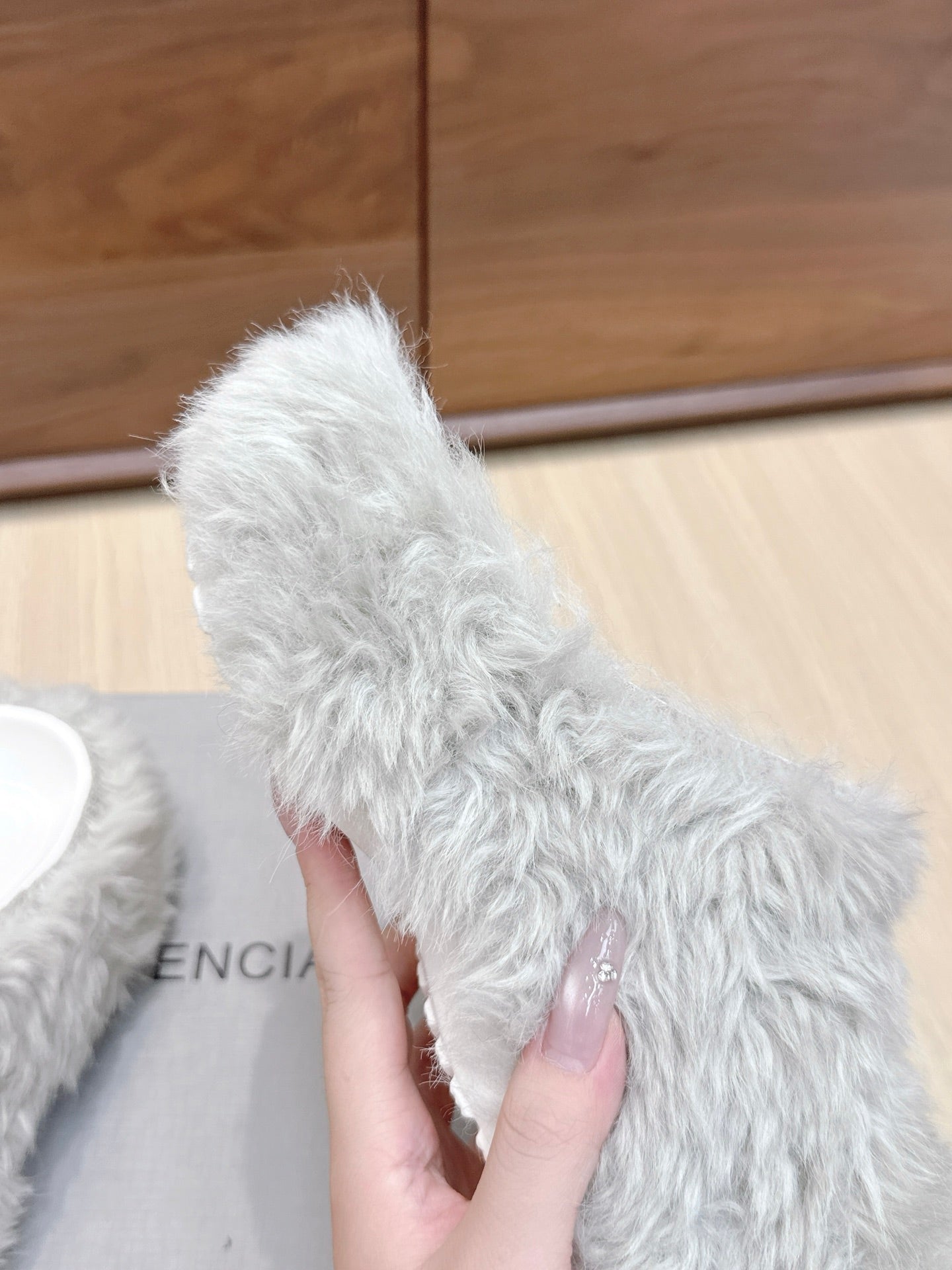 Balenciaga 25ss slippers light grey wool 462674
