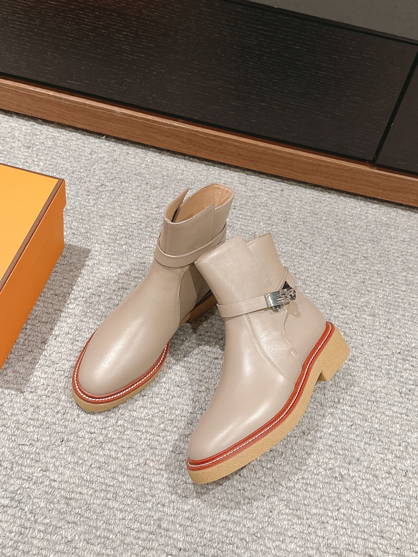 history ankle boot grey calfskin