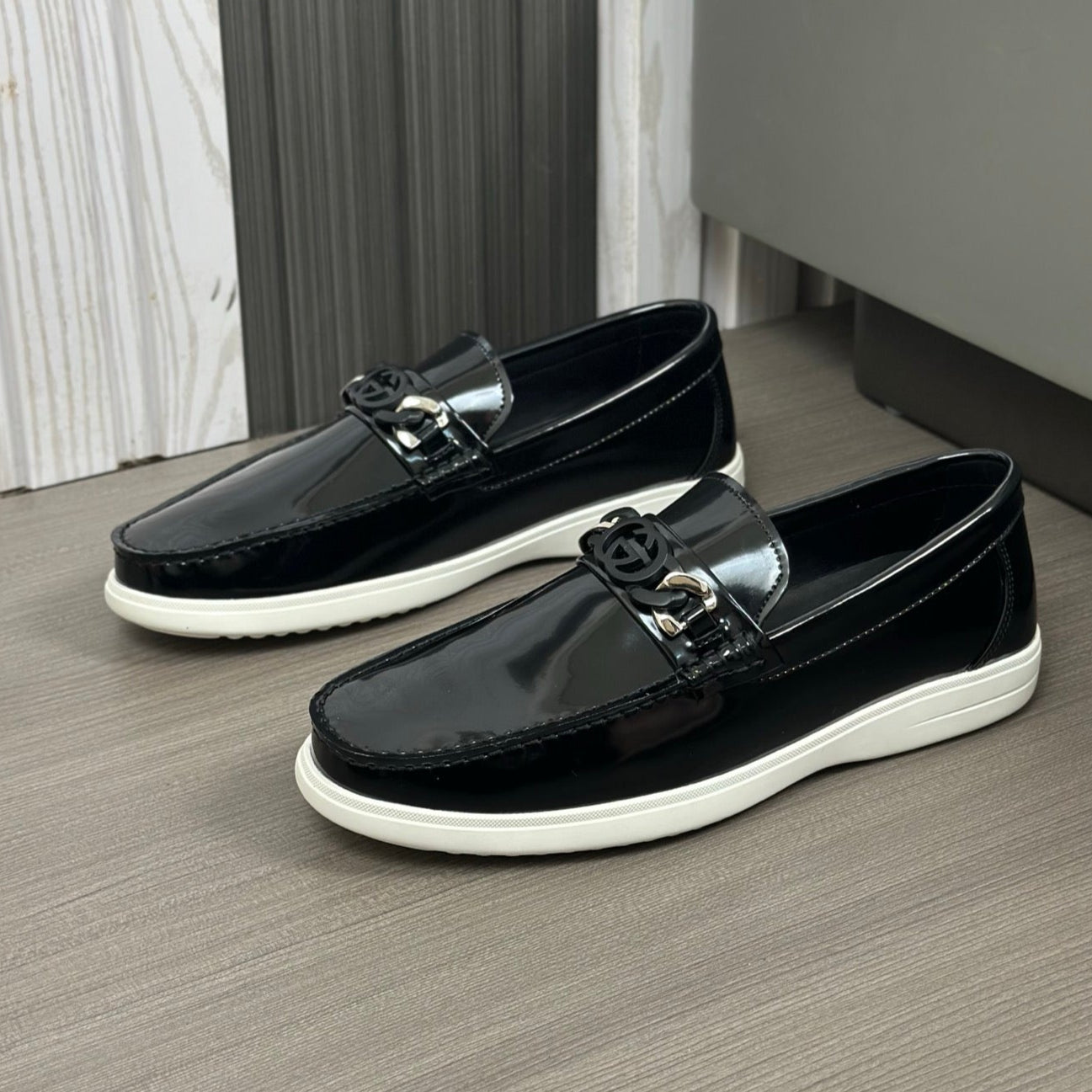 GG Men's Loafer Black Patent Leather 573503