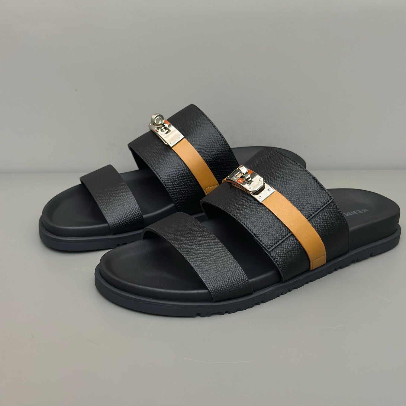 HM Men's Jackson Sandals Black Mix Orange Cowhide 686964