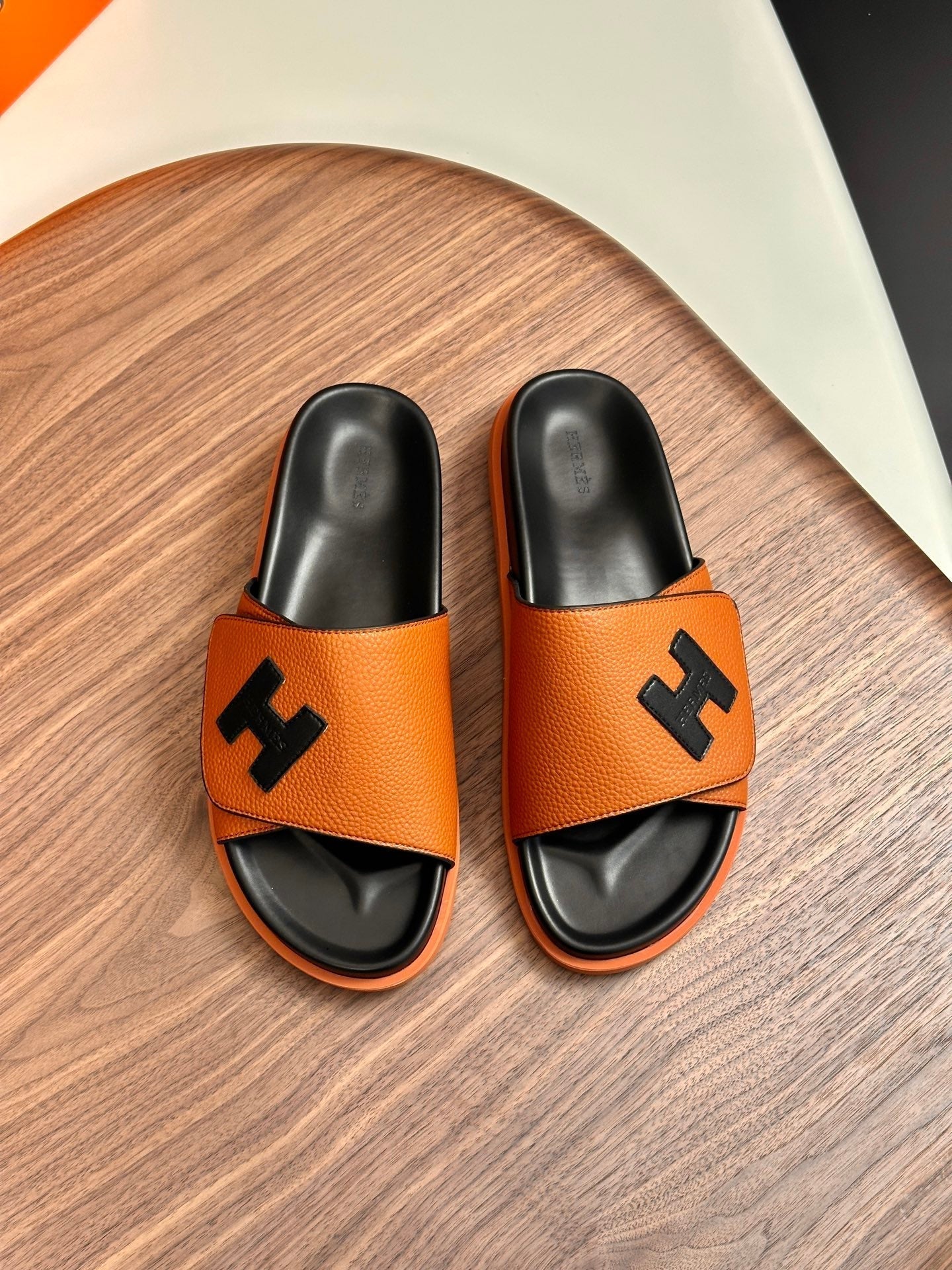 HM Men's Slide Orange Cowhide 684846